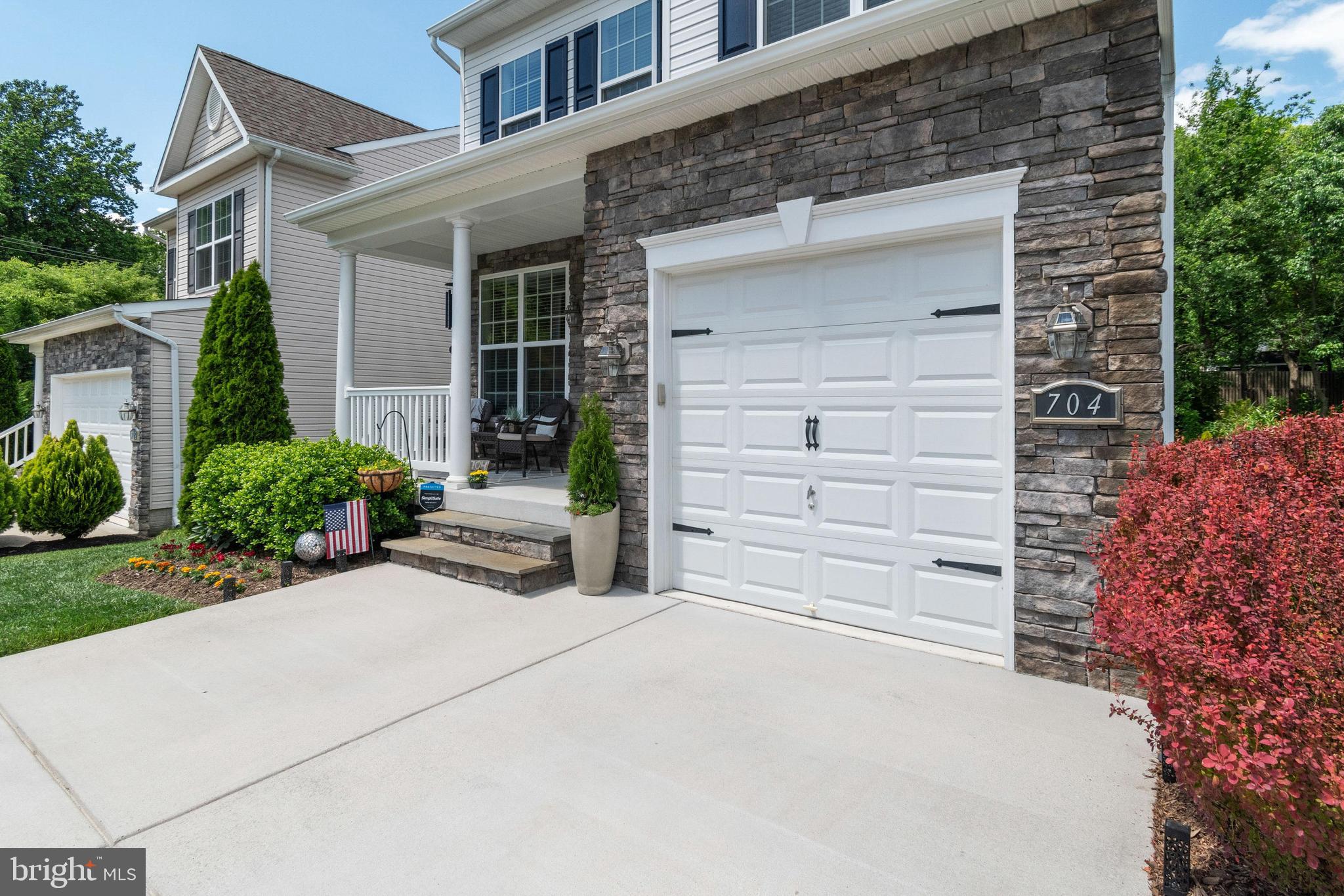 CRAWFORDS KNOLL - Residential