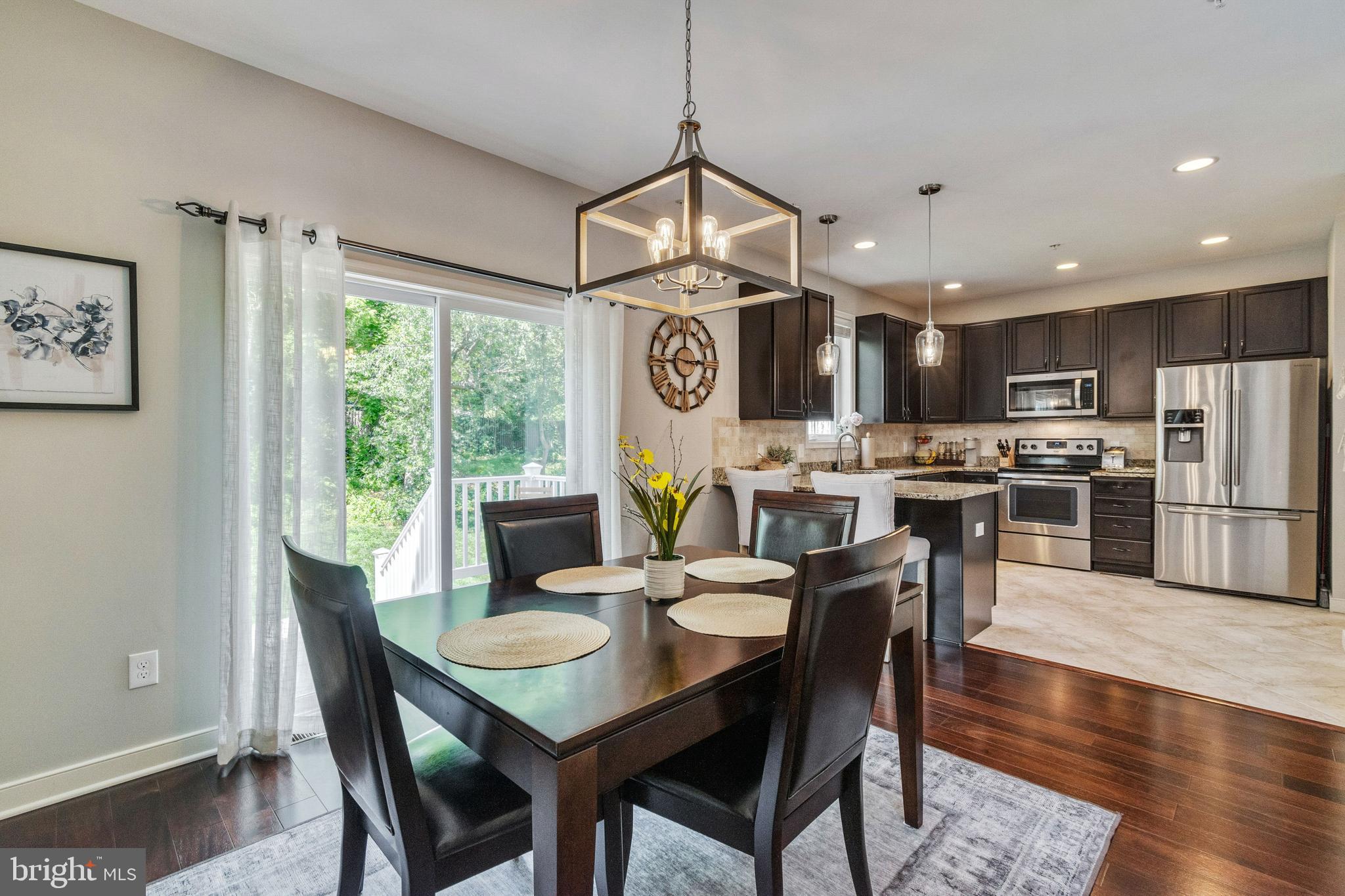 CRAWFORDS KNOLL - Residential