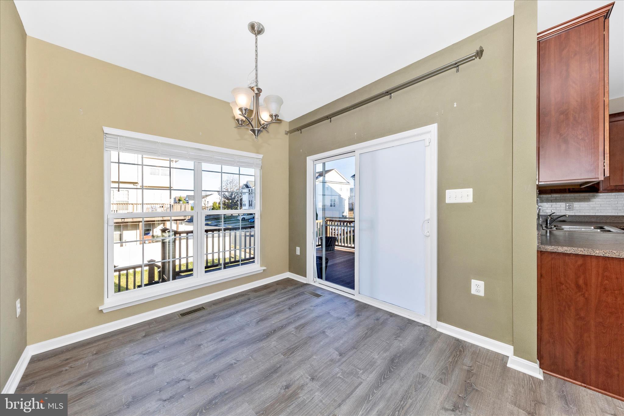 LIBERTY RUN - Residential