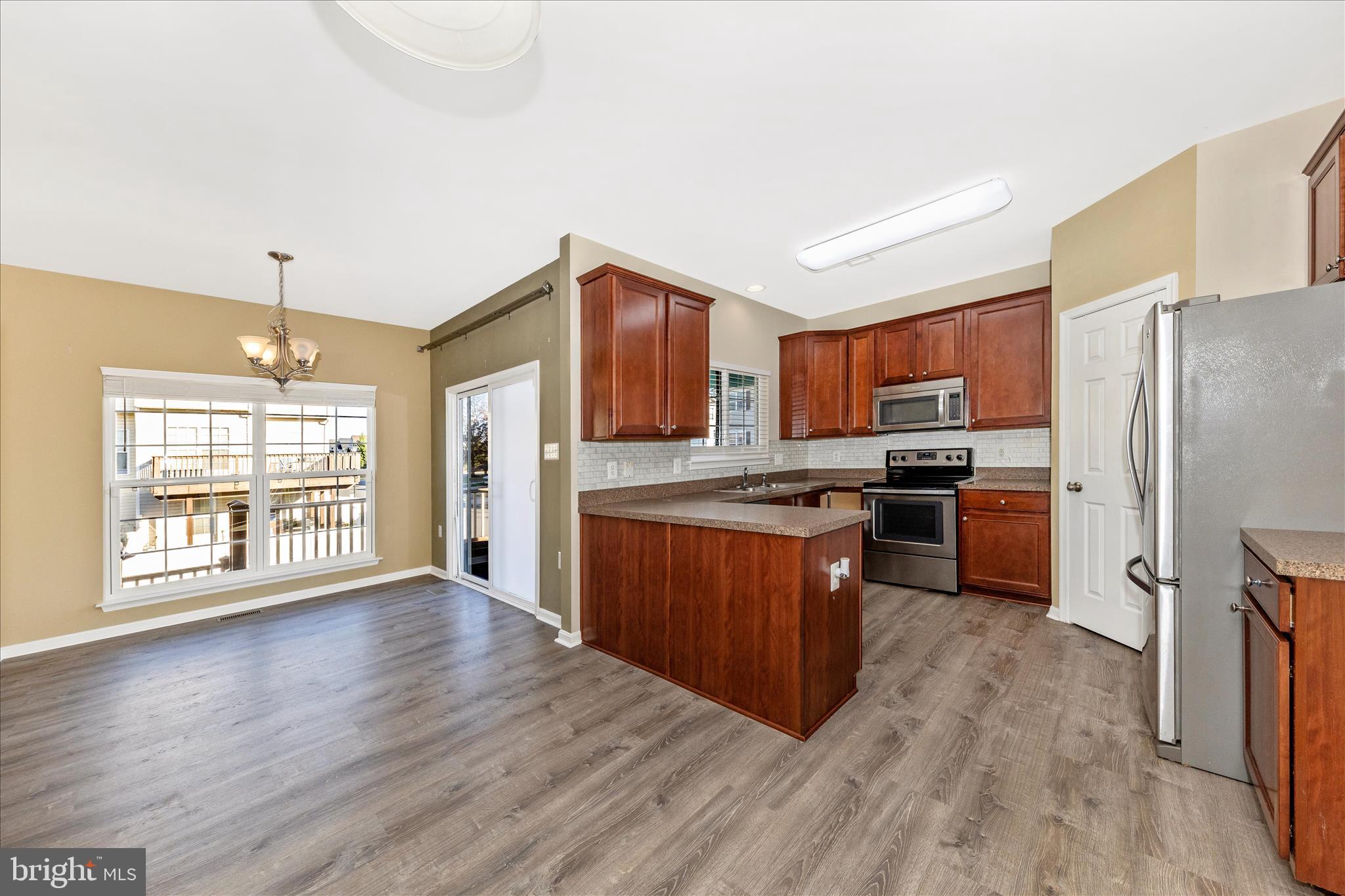 LIBERTY RUN - Residential