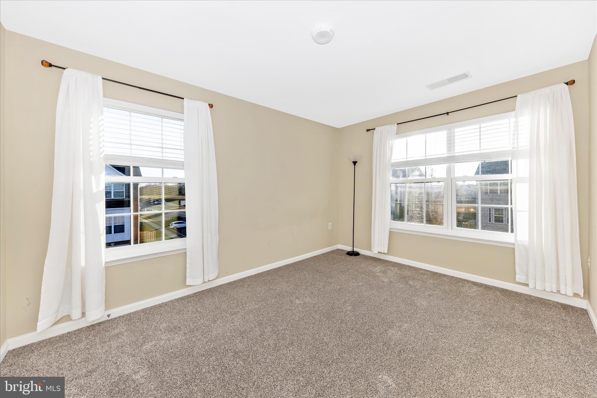 LIBERTY RUN - Residential