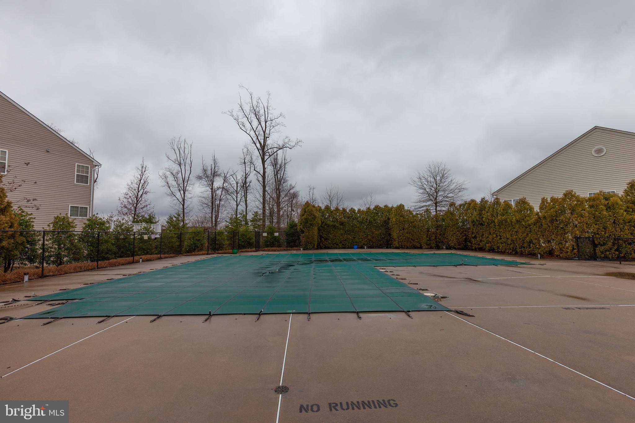 LAUREL HIGHLANDS - Residential Lease