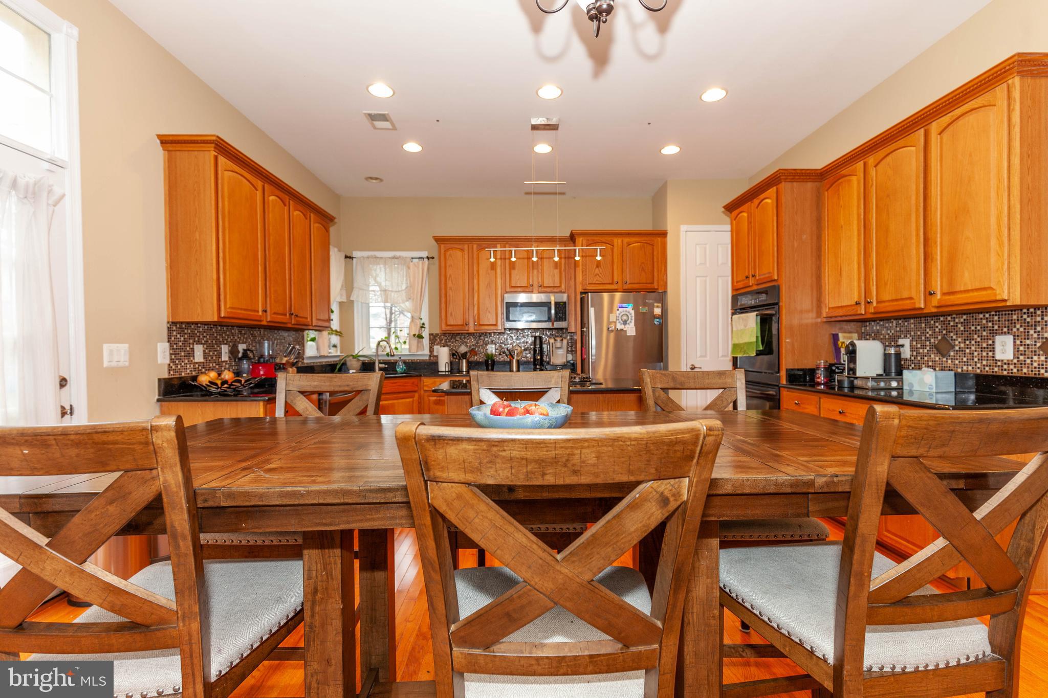 LAUREL HIGHLANDS - Residential Lease