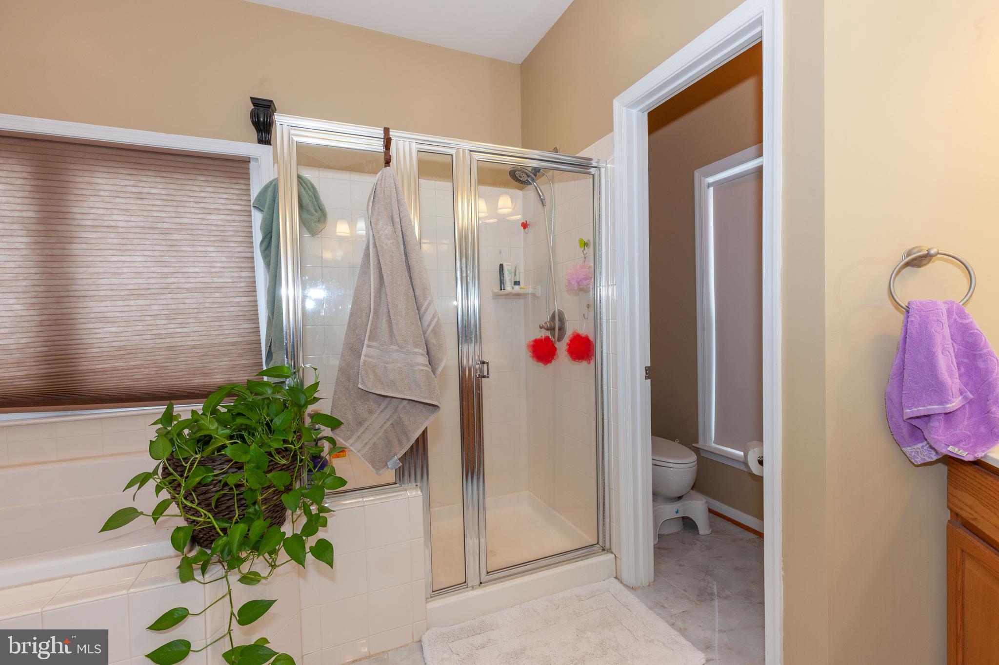 LAUREL HIGHLANDS - Residential Lease