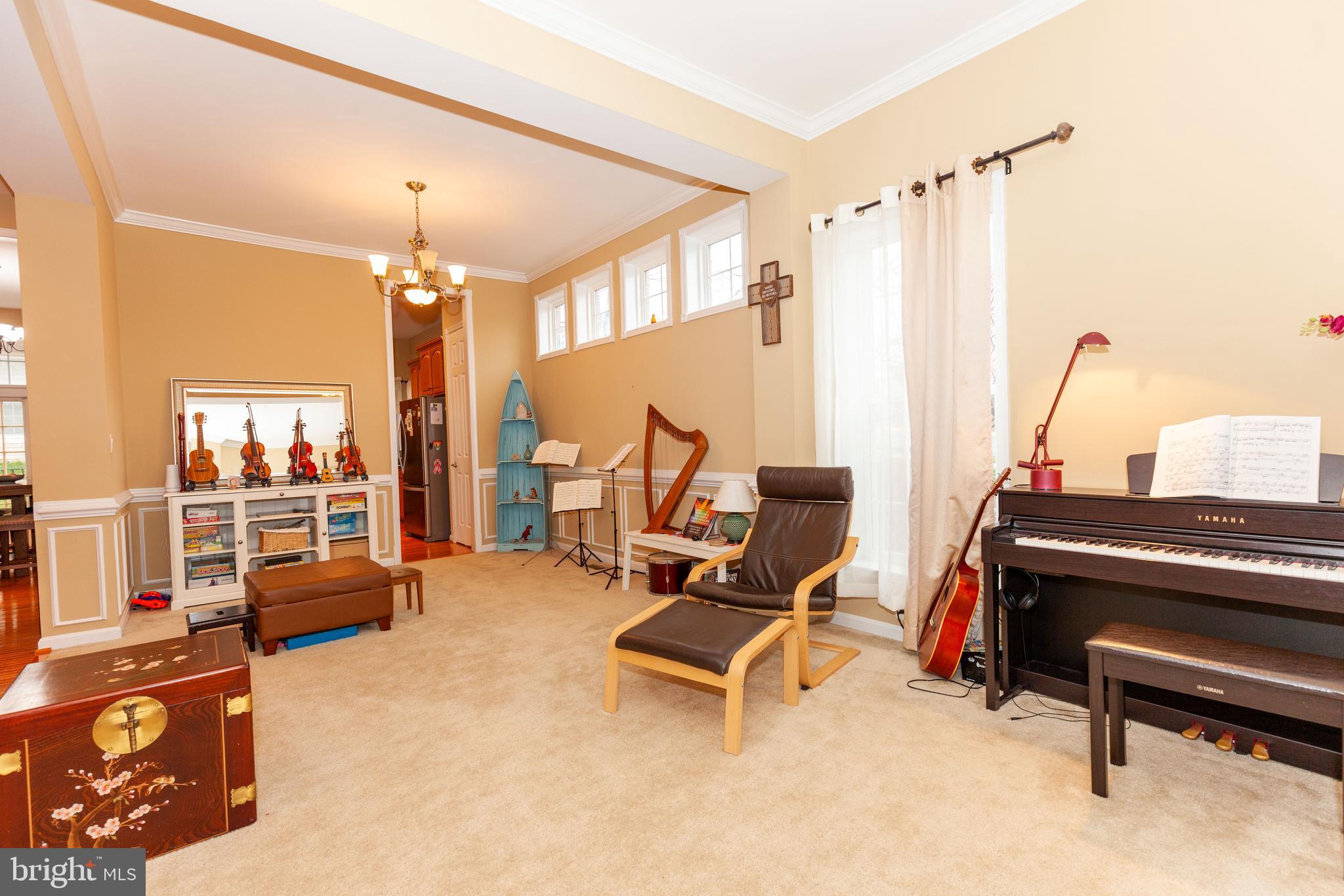 LAUREL HIGHLANDS - Residential Lease