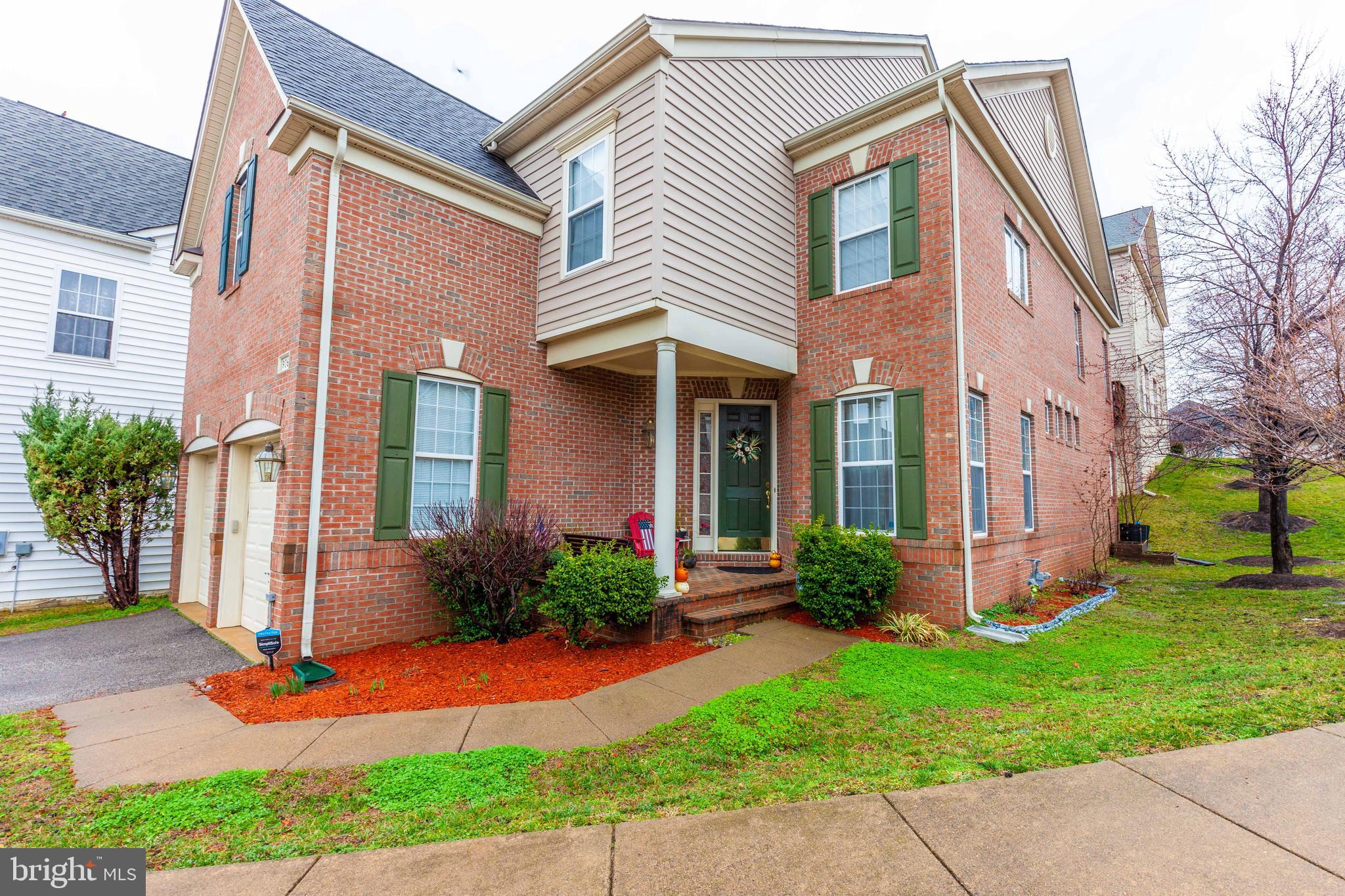 LAUREL HIGHLANDS - Residential Lease