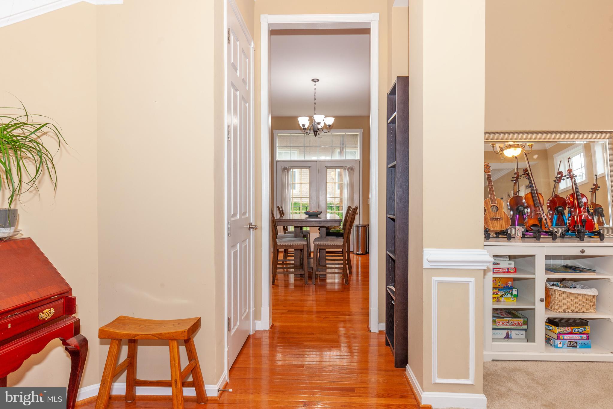 LAUREL HIGHLANDS - Residential Lease