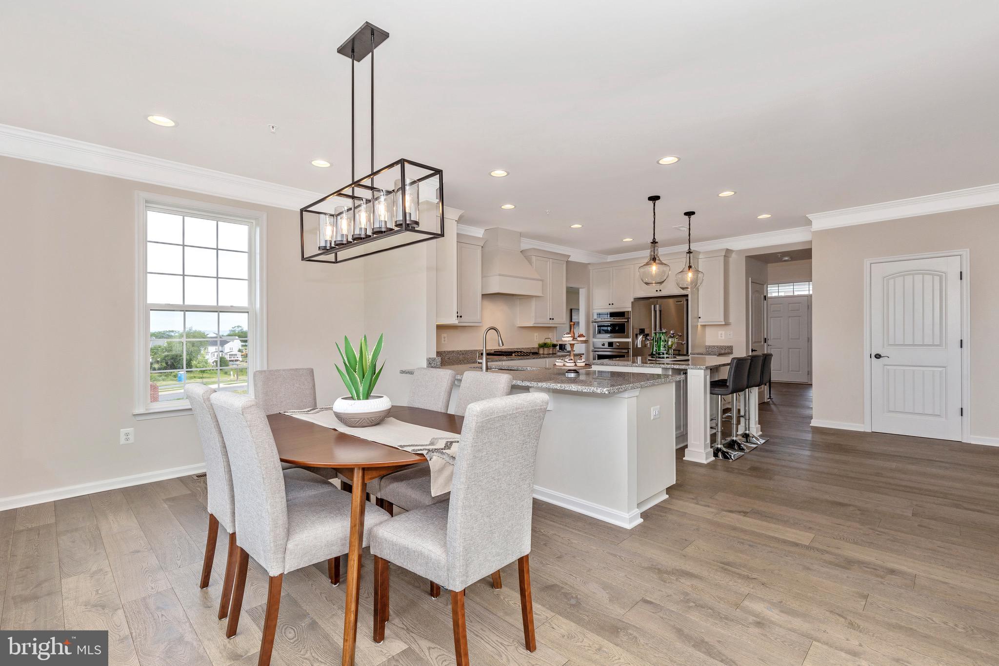 MEADOWRIDGE - Residential