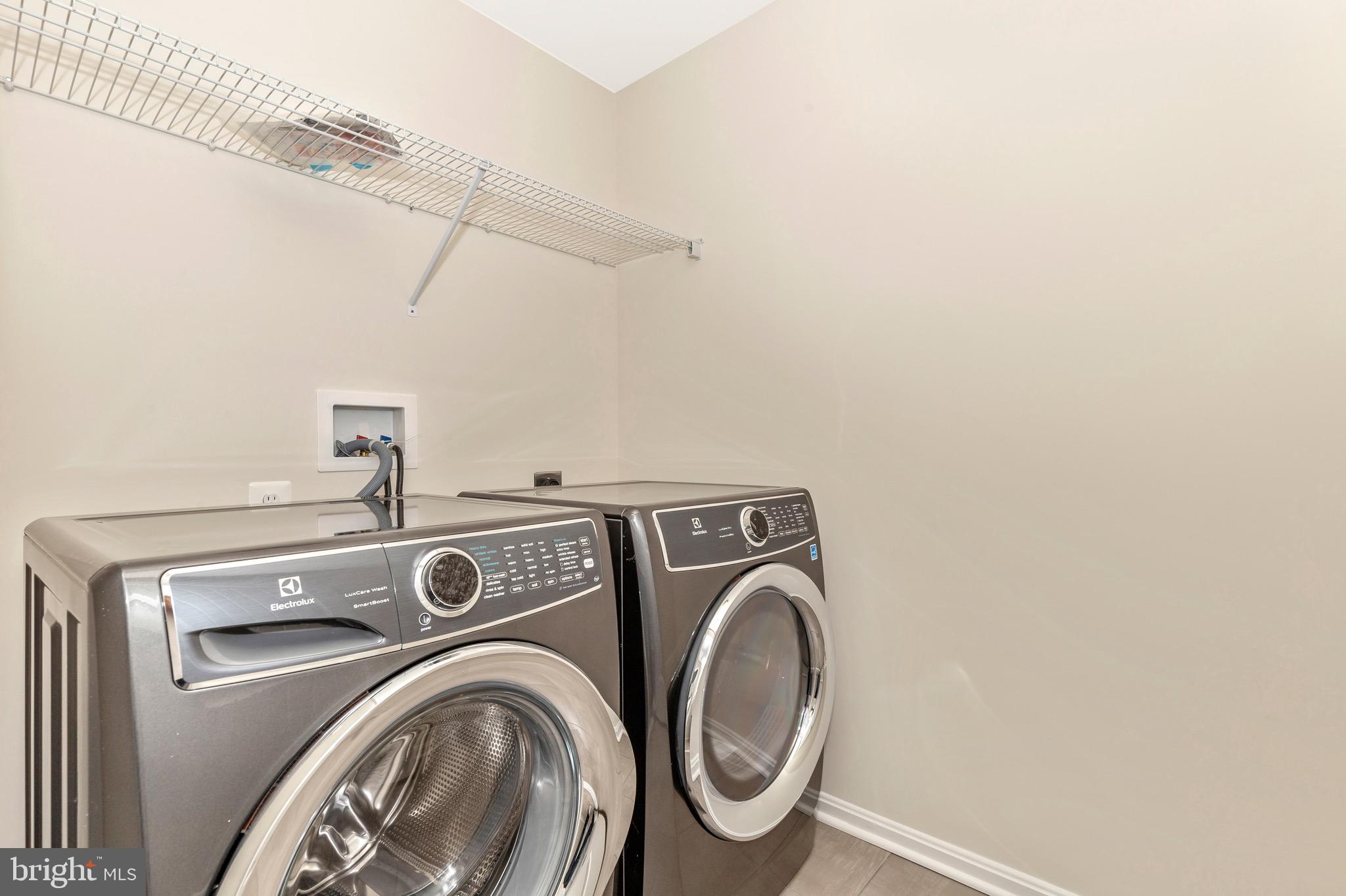 MEADOWRIDGE - Residential