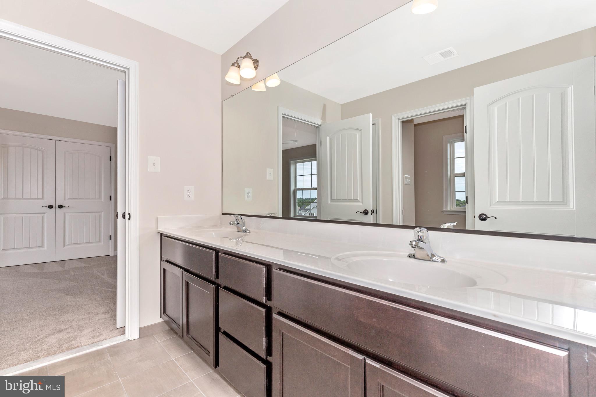 MEADOWRIDGE - Residential