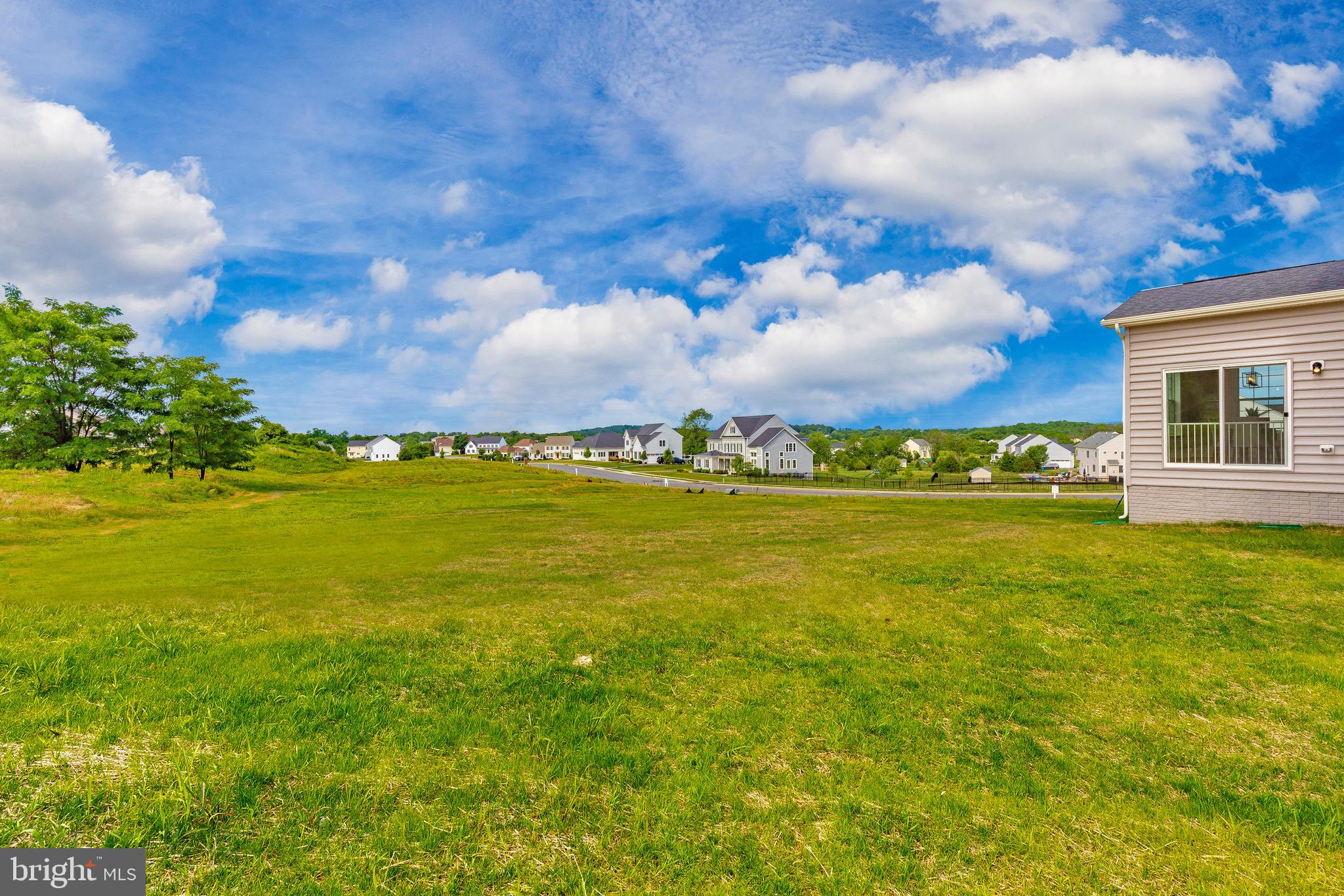 MEADOWRIDGE - Residential