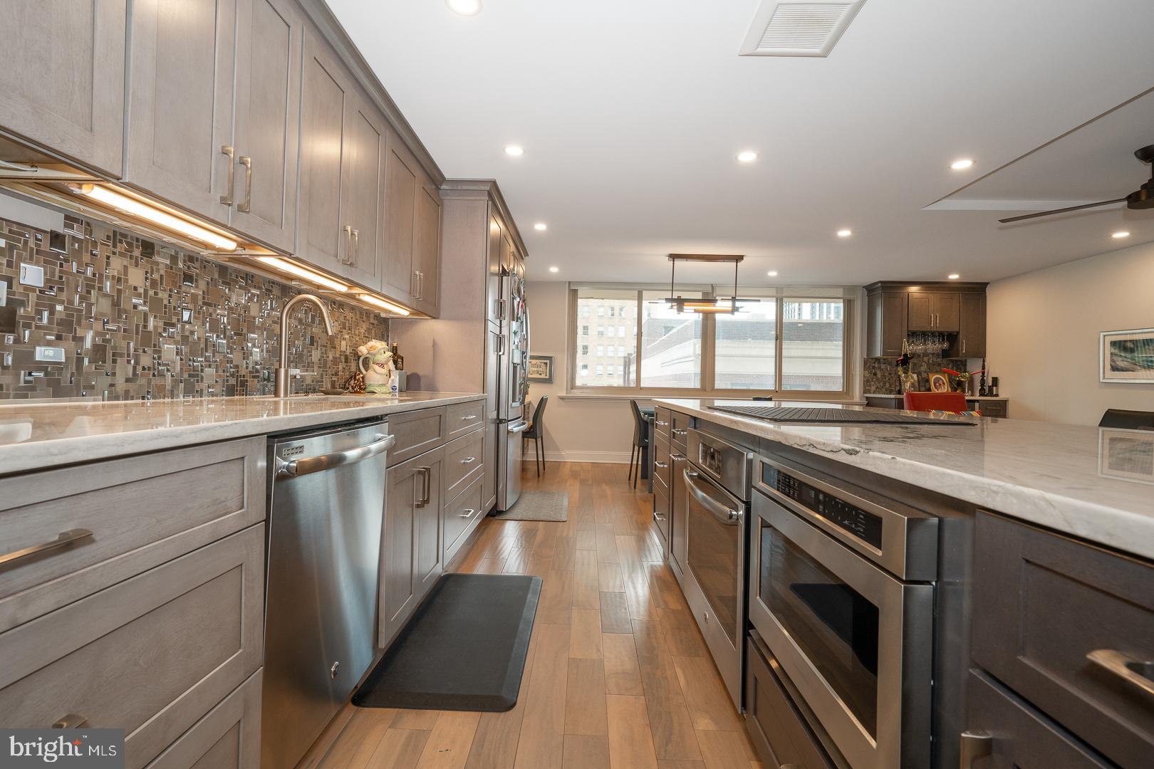 RITTENHOUSE SQUARE - Residential