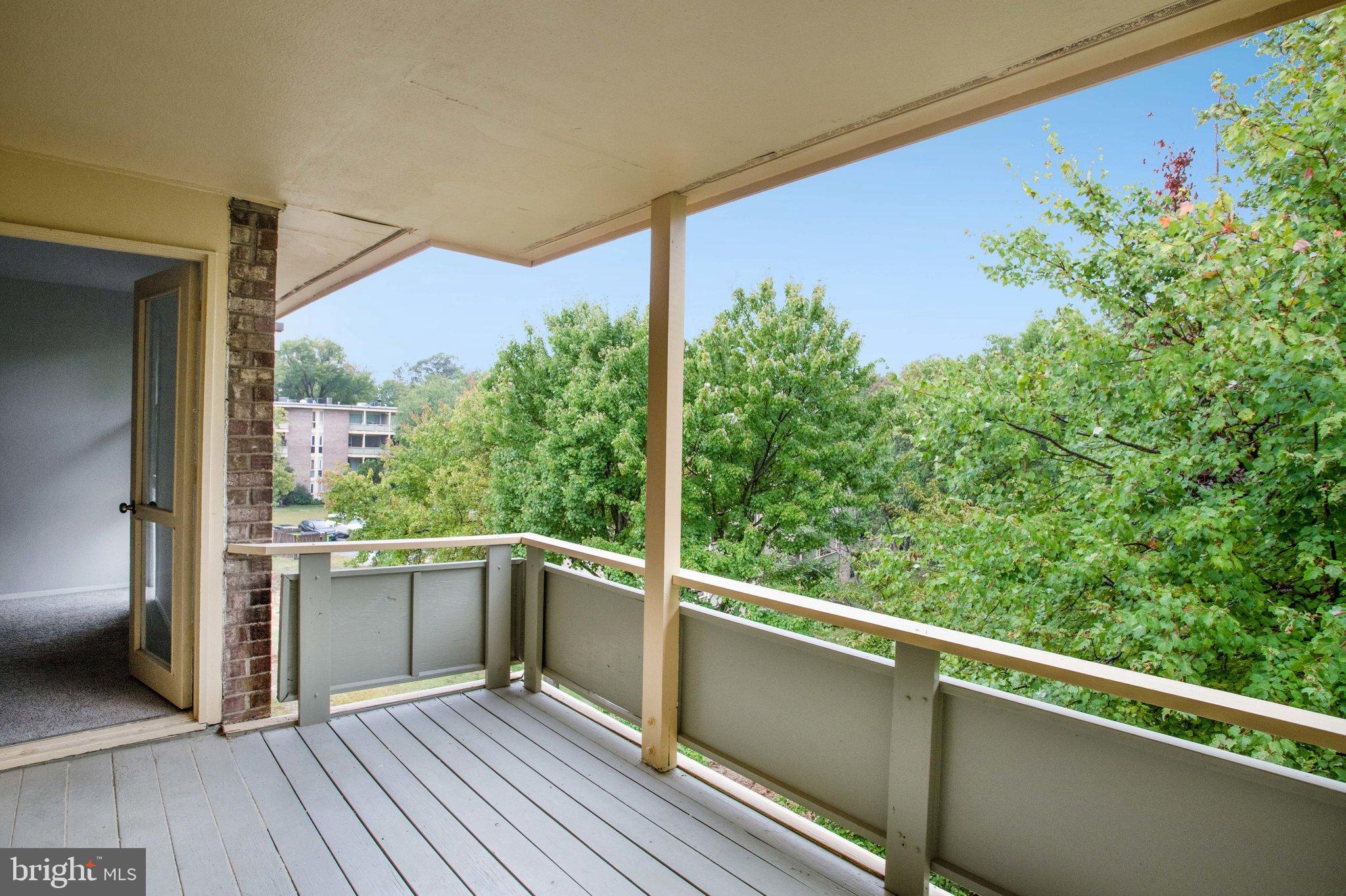 HOLLY HILL CONDOMINIUMS - Residential