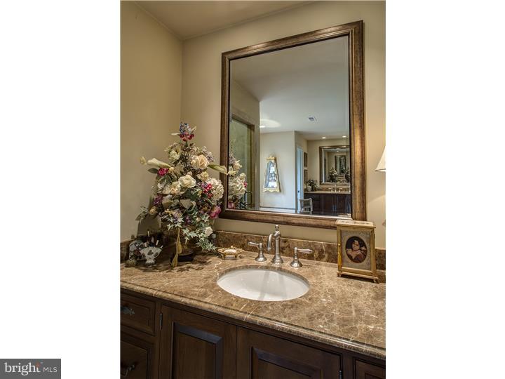 LEOPARD LAKES - Residential