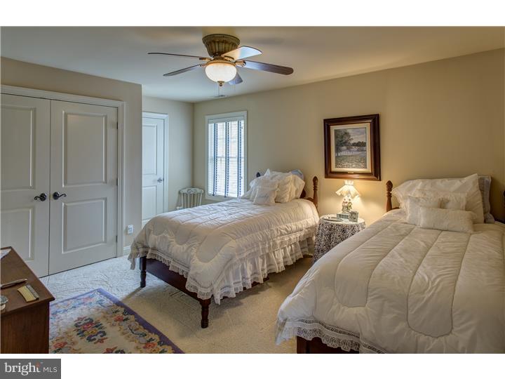 LEOPARD LAKES - Residential