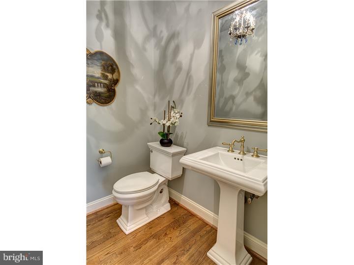 LEOPARD LAKES - Residential