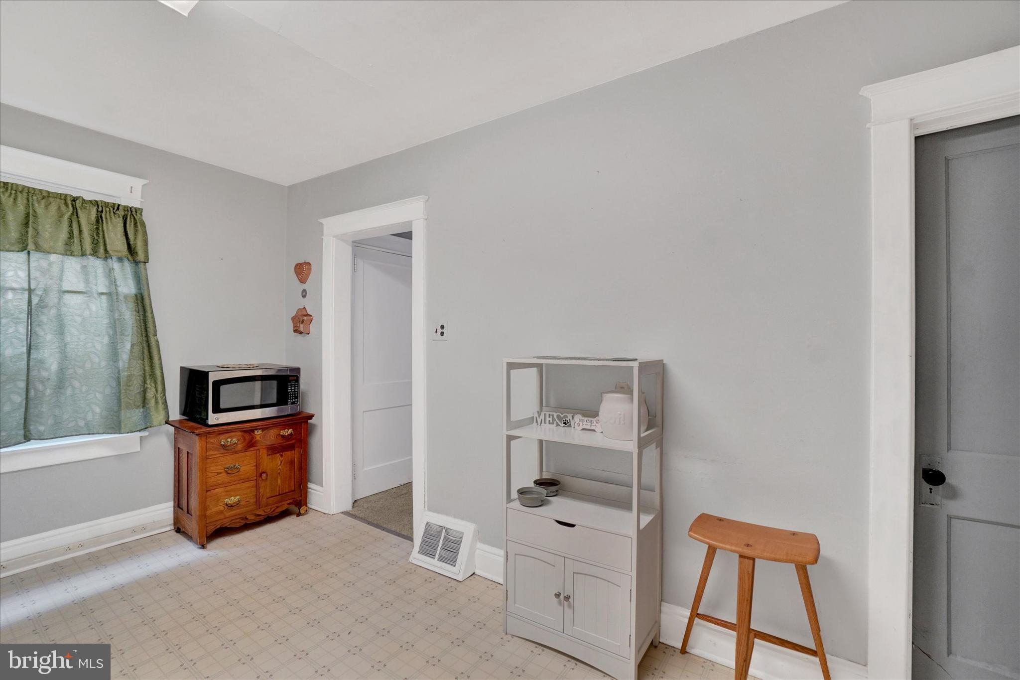 WEST YORK - Residential