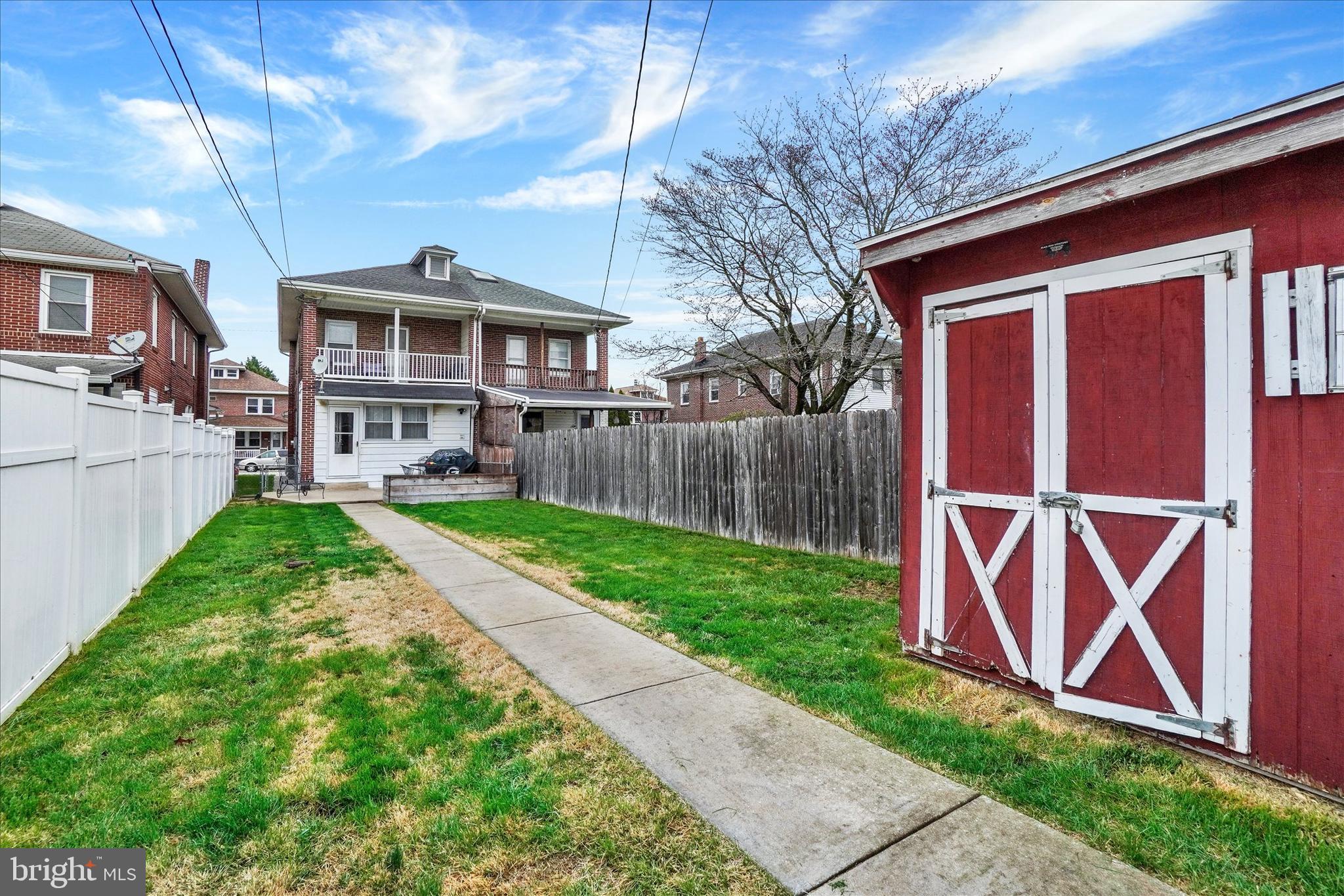 WEST YORK - Residential