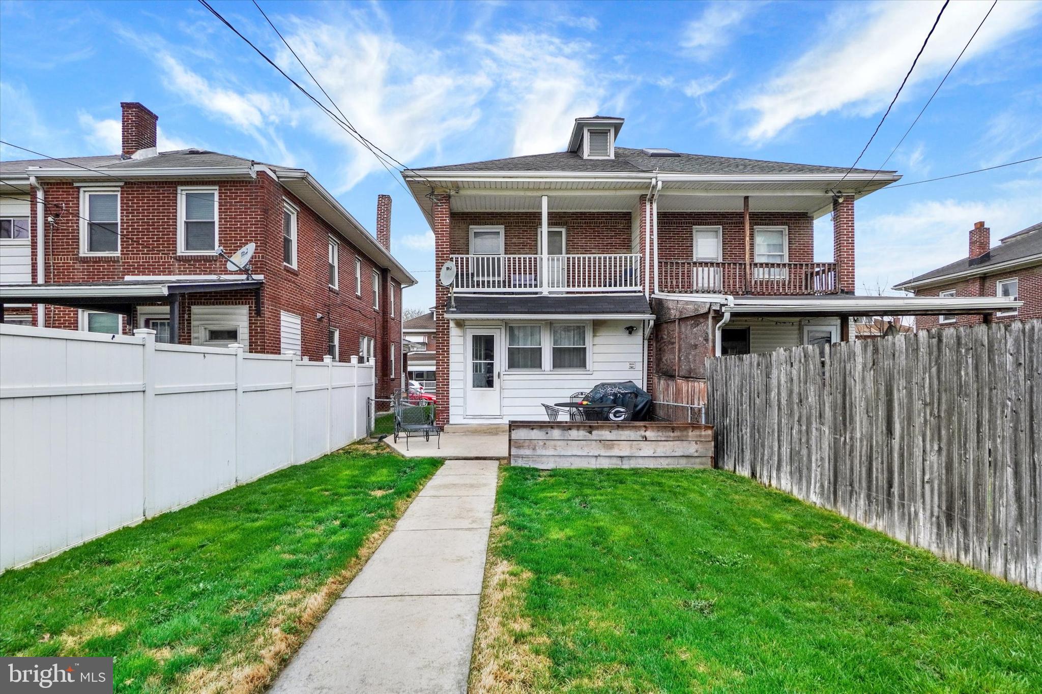 WEST YORK - Residential