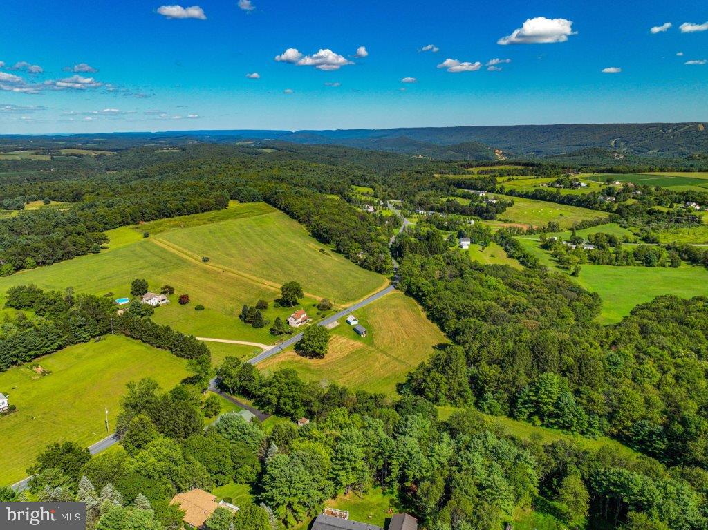 2485 SUMMER MOUNTAIN ROAD