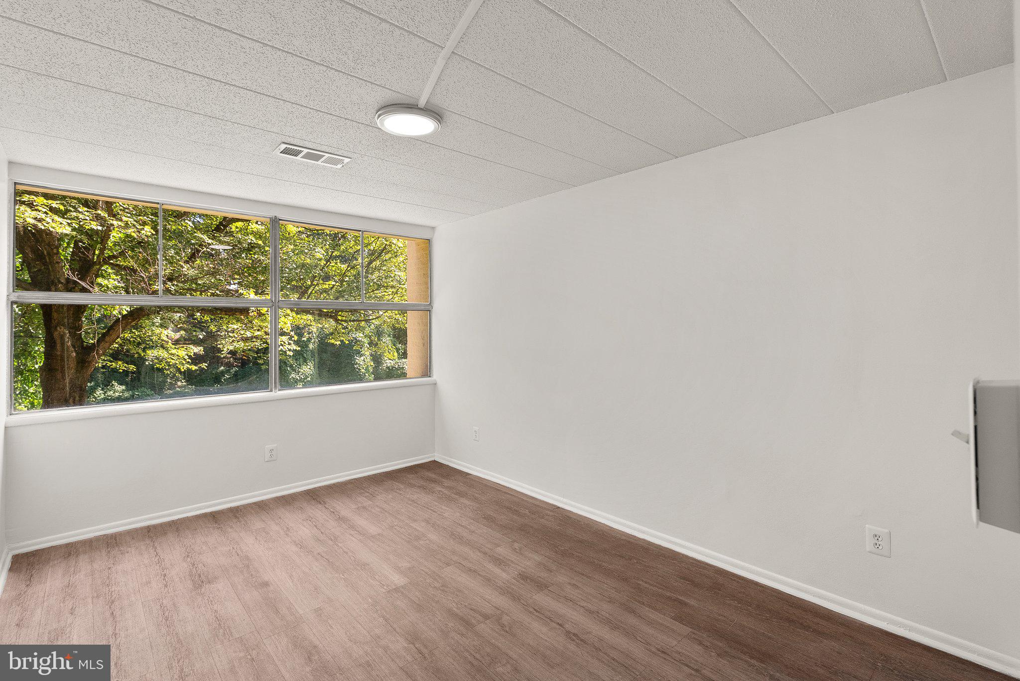 PRESIDENTIAL PARK - Residential