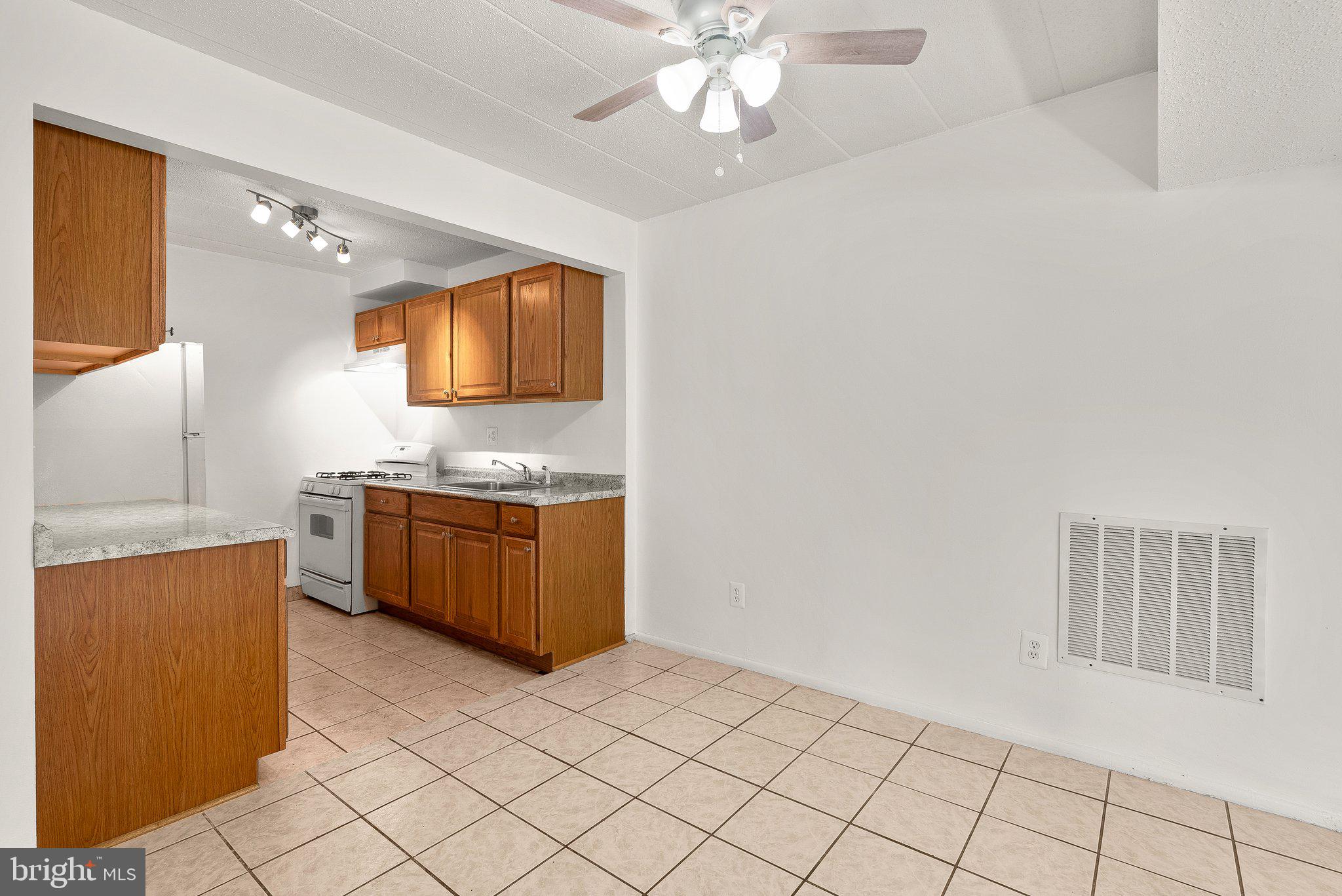 PRESIDENTIAL PARK - Residential