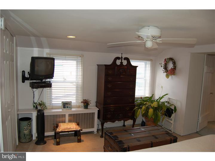 LAFAYETTE HILL - Residential