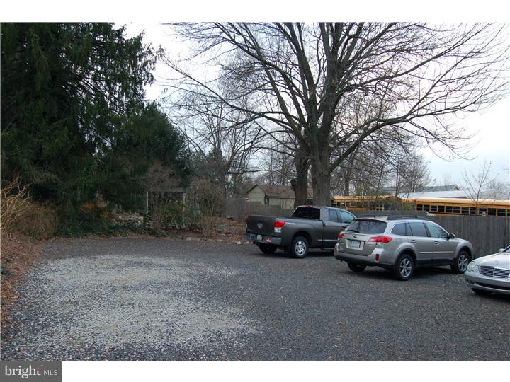 LAFAYETTE HILL - Residential