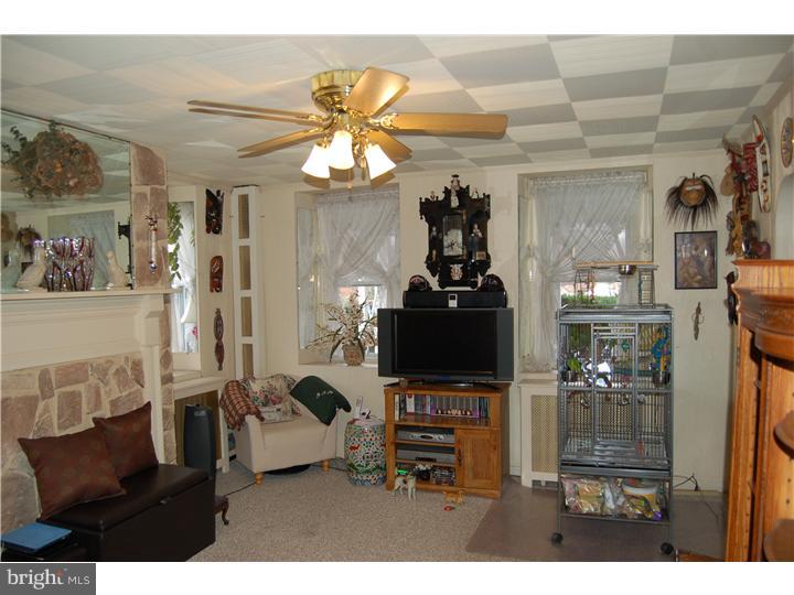 LAFAYETTE HILL - Residential