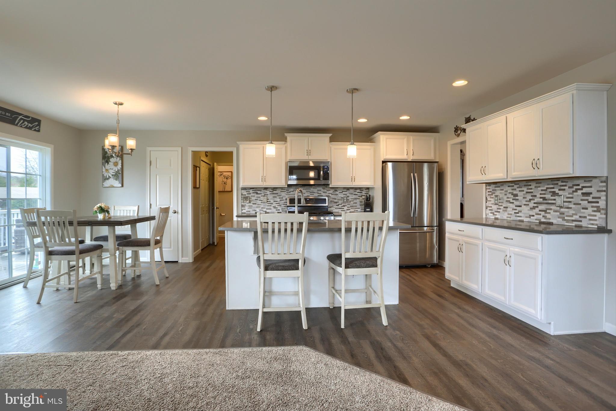 LONDON CROFT - Residential