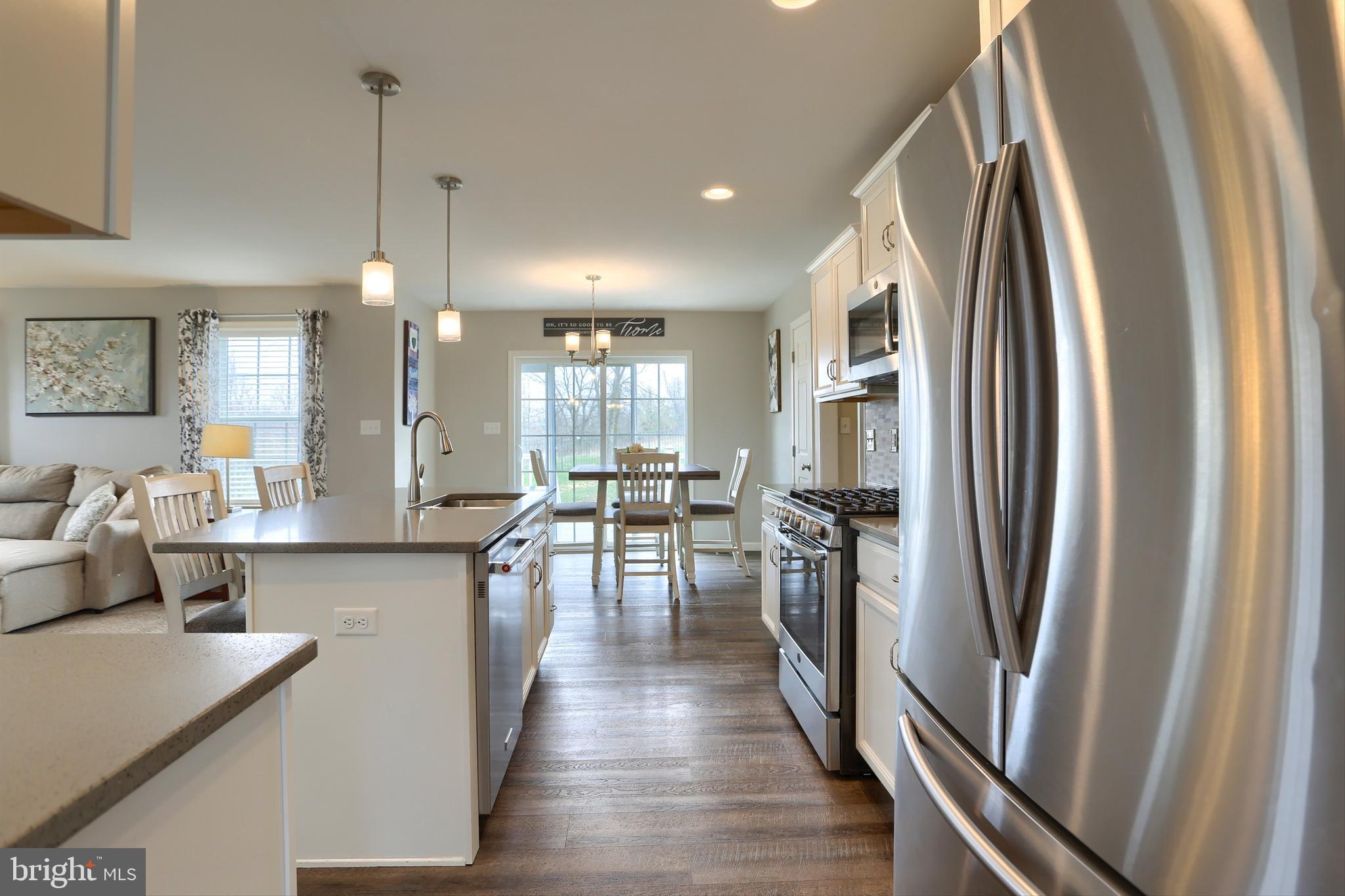 LONDON CROFT - Residential