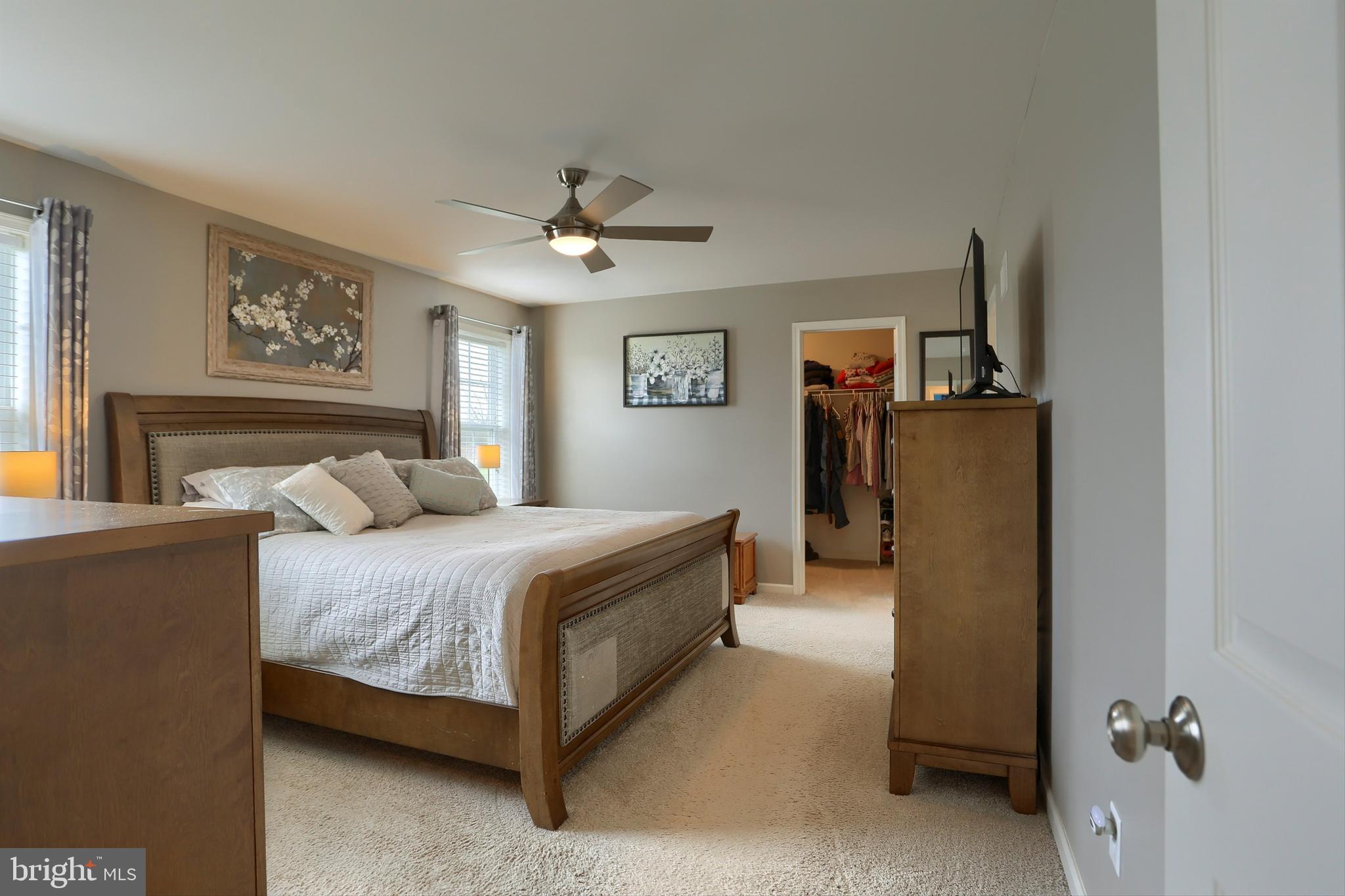 LONDON CROFT - Residential