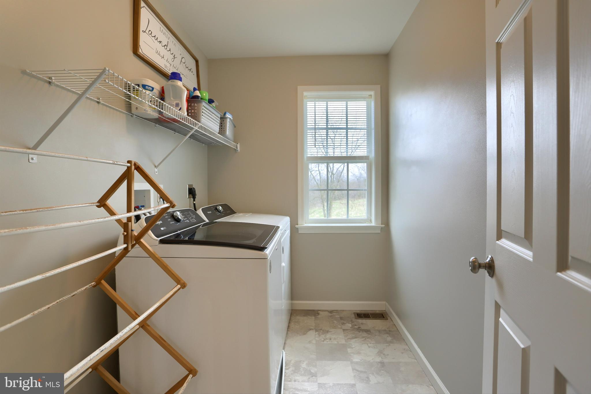 LONDON CROFT - Residential