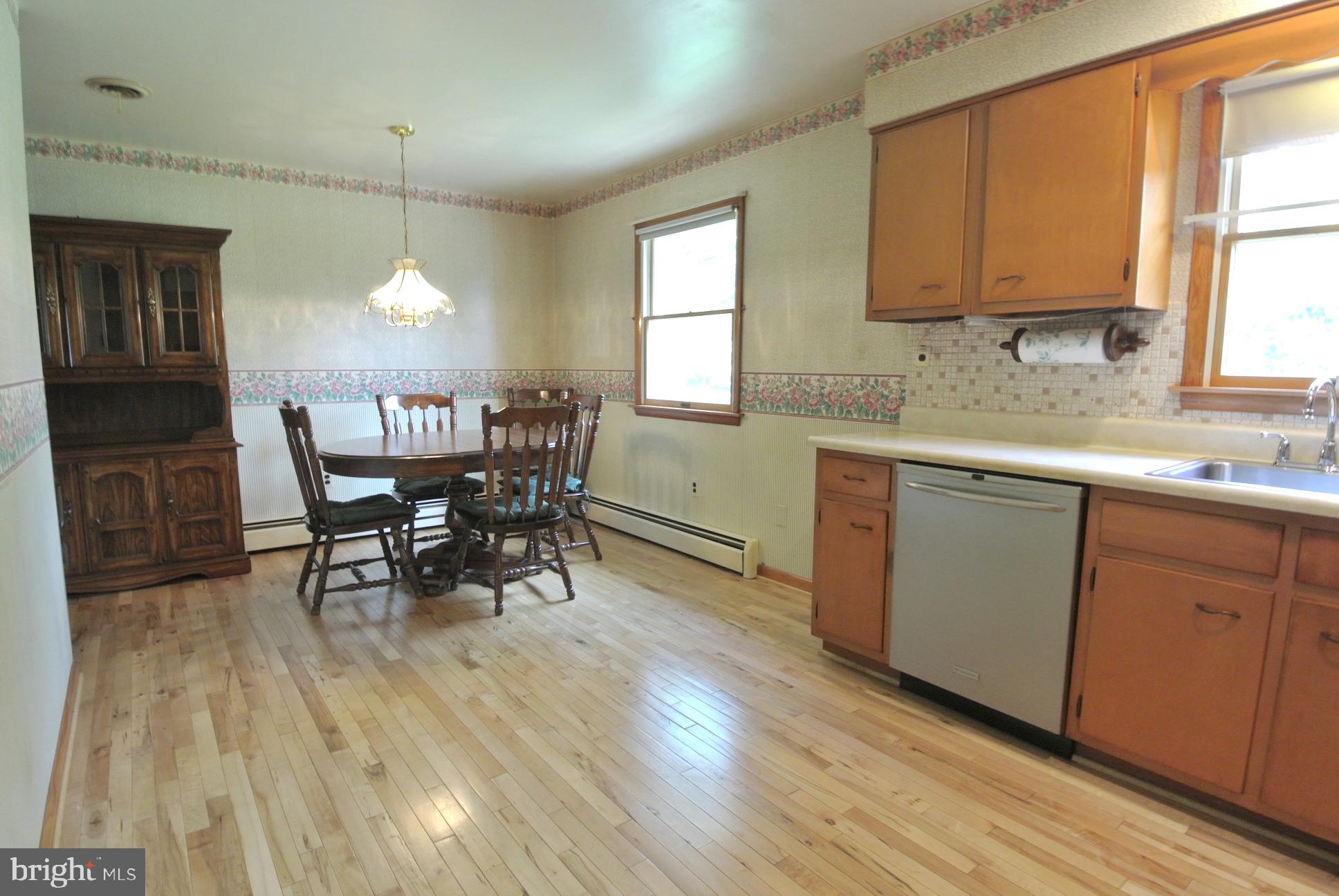 LYNCH TERRACE - Residential