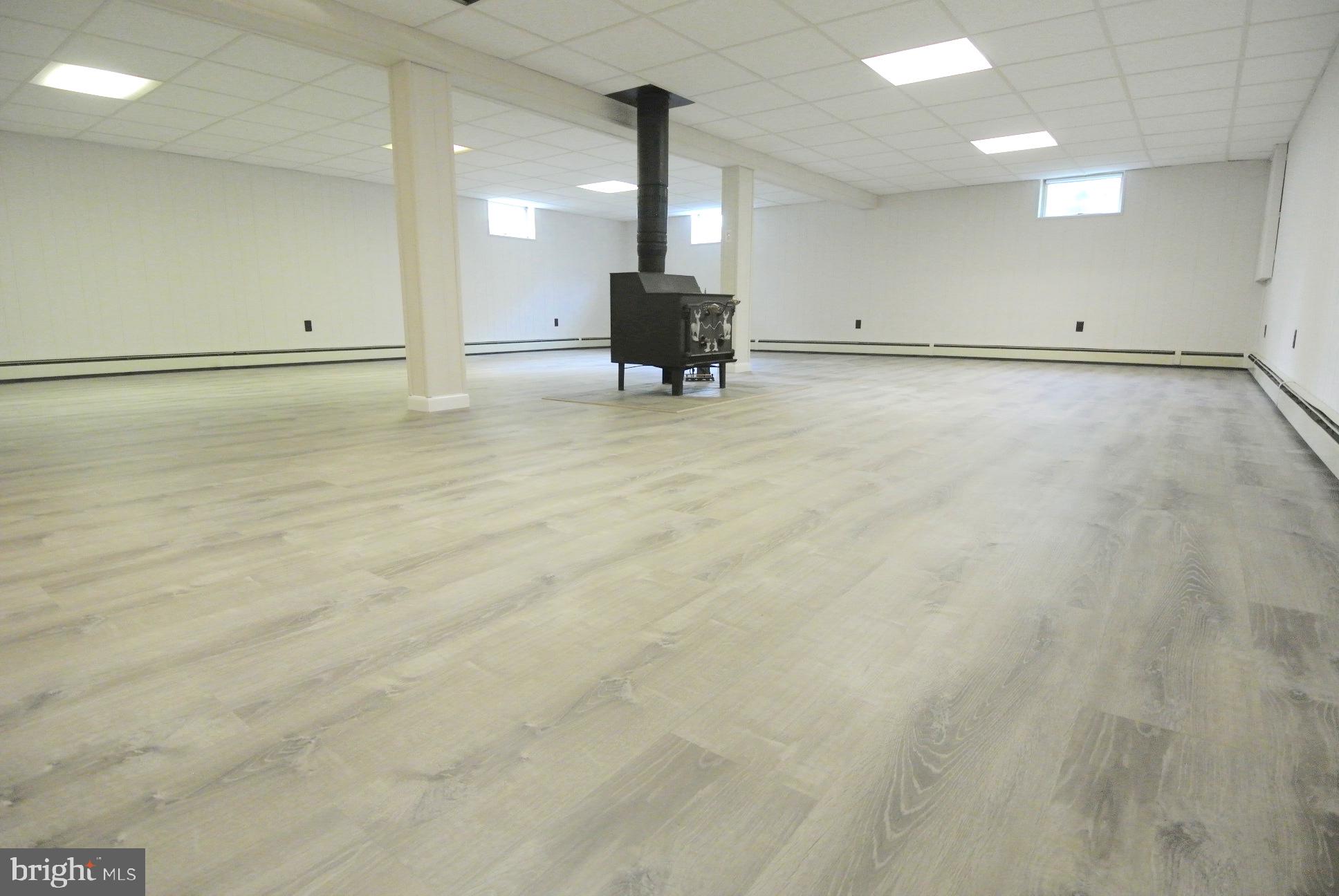 LYNCH TERRACE - Residential