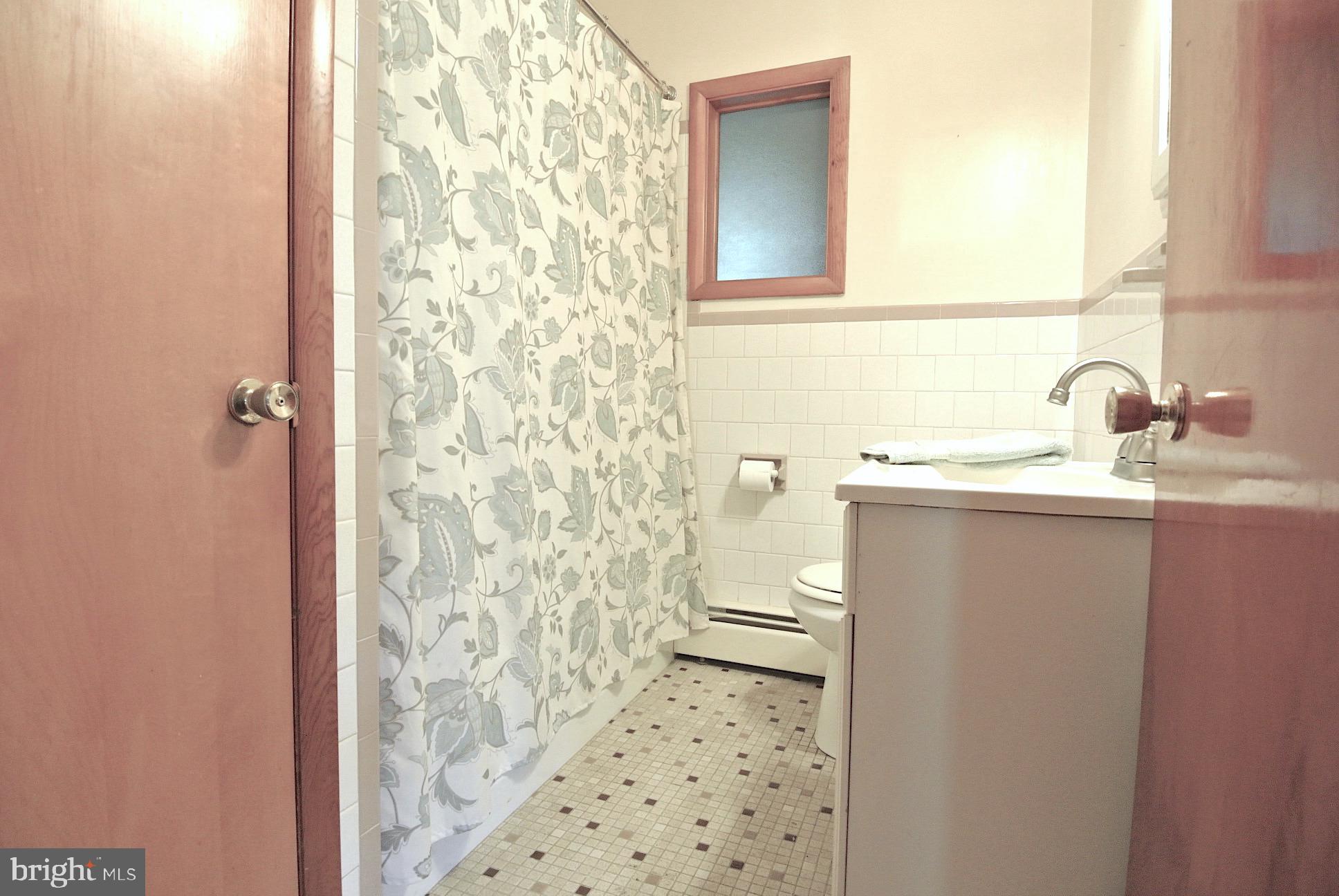 LYNCH TERRACE - Residential