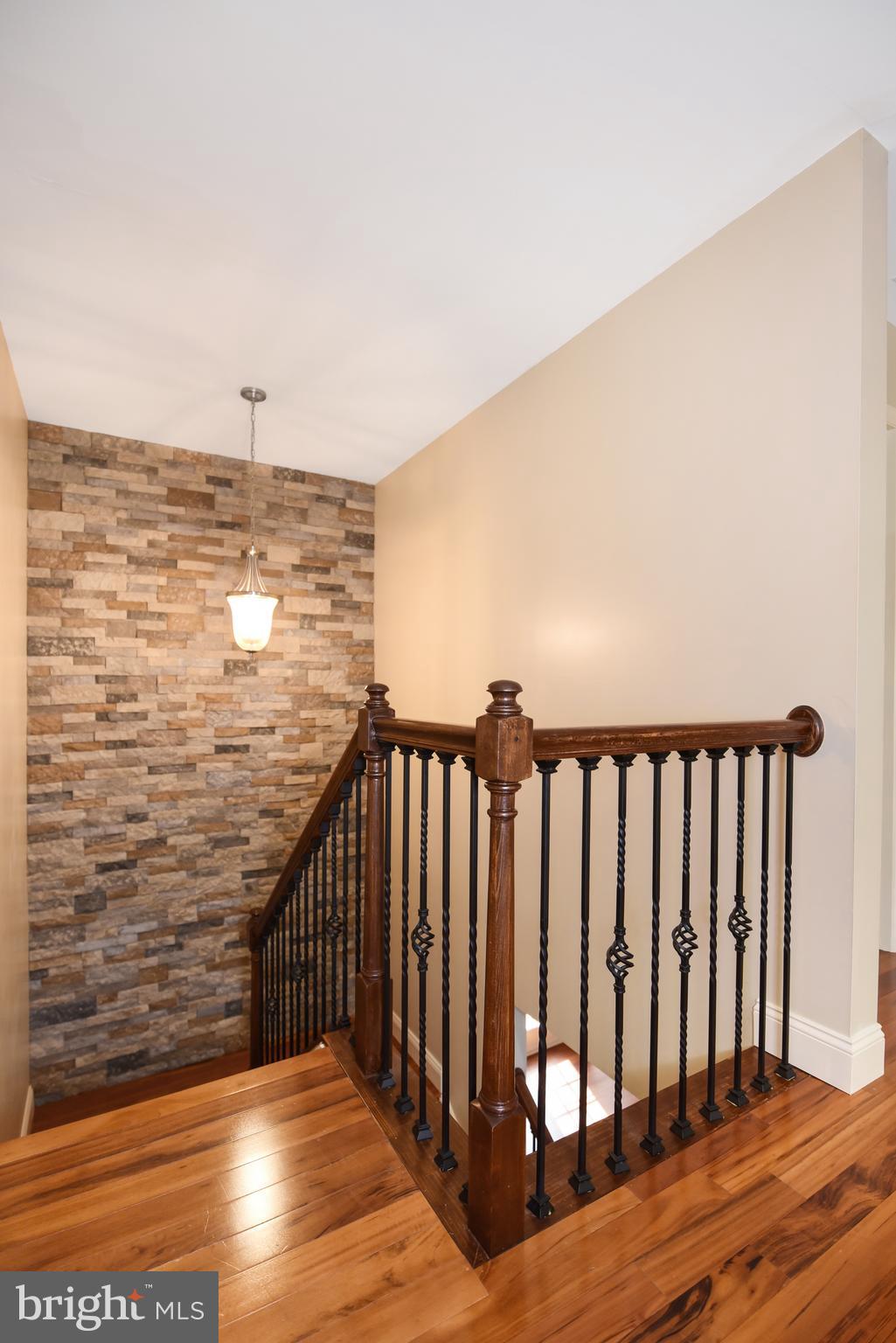 DEER RUN - Residential Lease