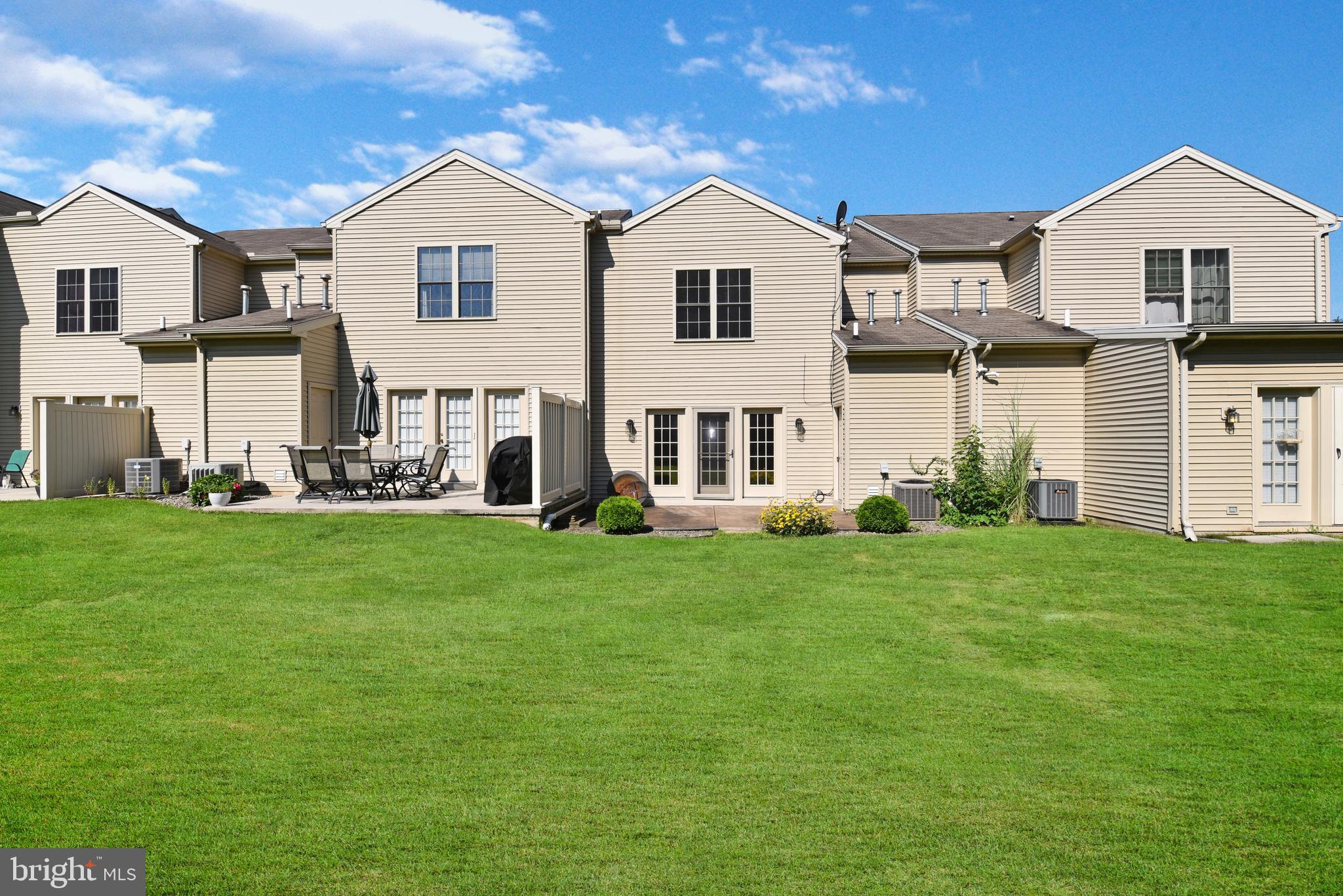 DEER RUN - Residential Lease