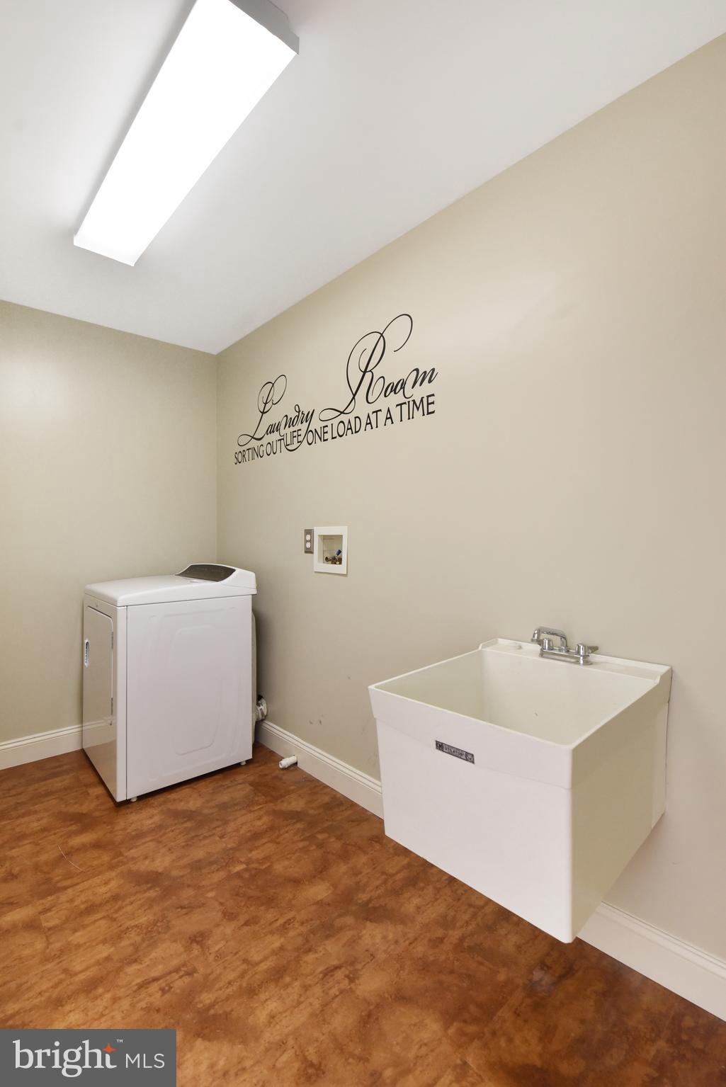 DEER RUN - Residential Lease