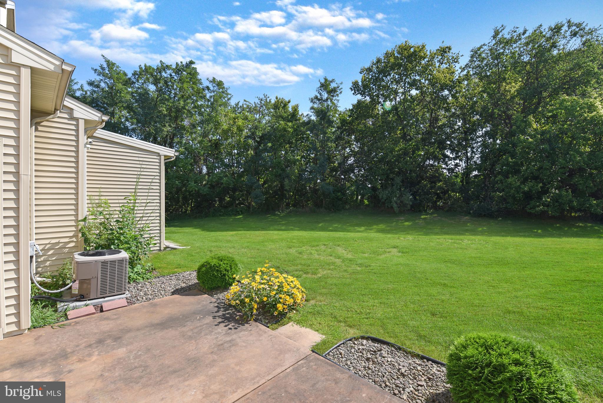 DEER RUN - Residential Lease