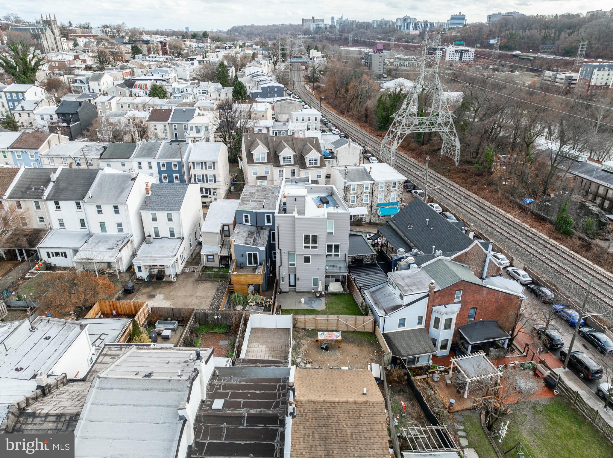MANAYUNK - Residential