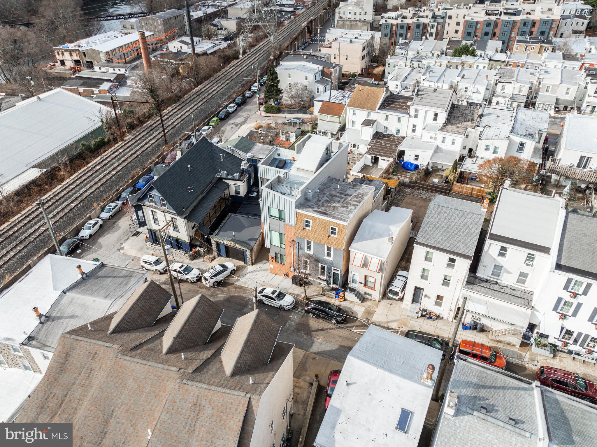 MANAYUNK - Residential