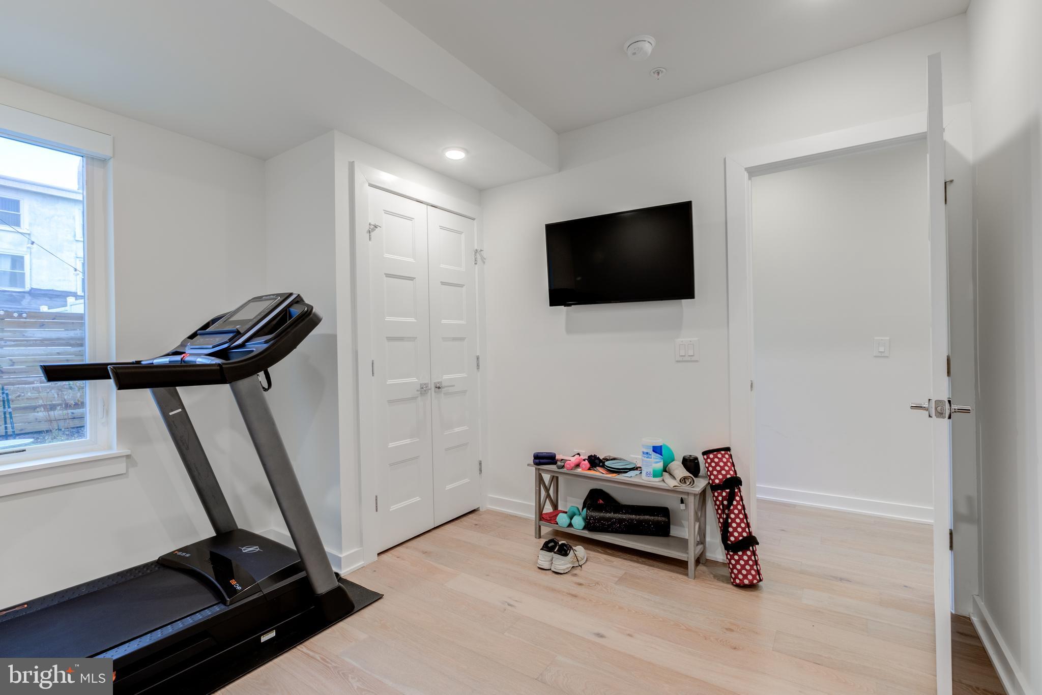 MANAYUNK - Residential