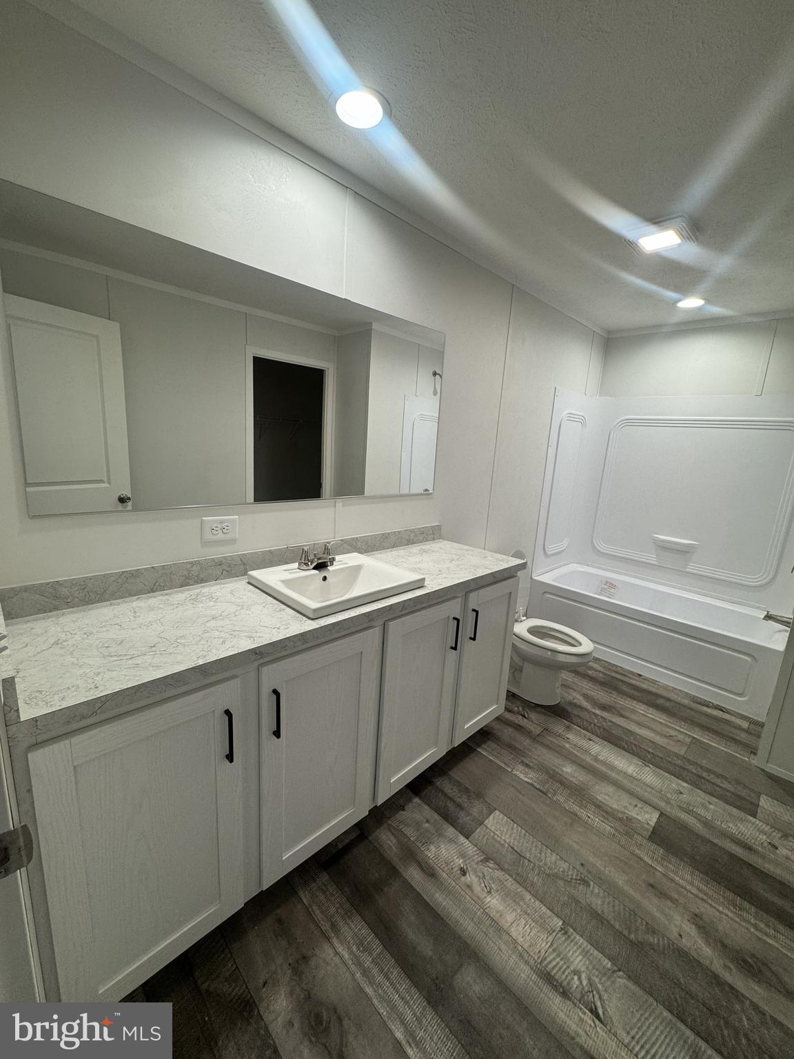 MOOREFIELD DISTRICT - Residential