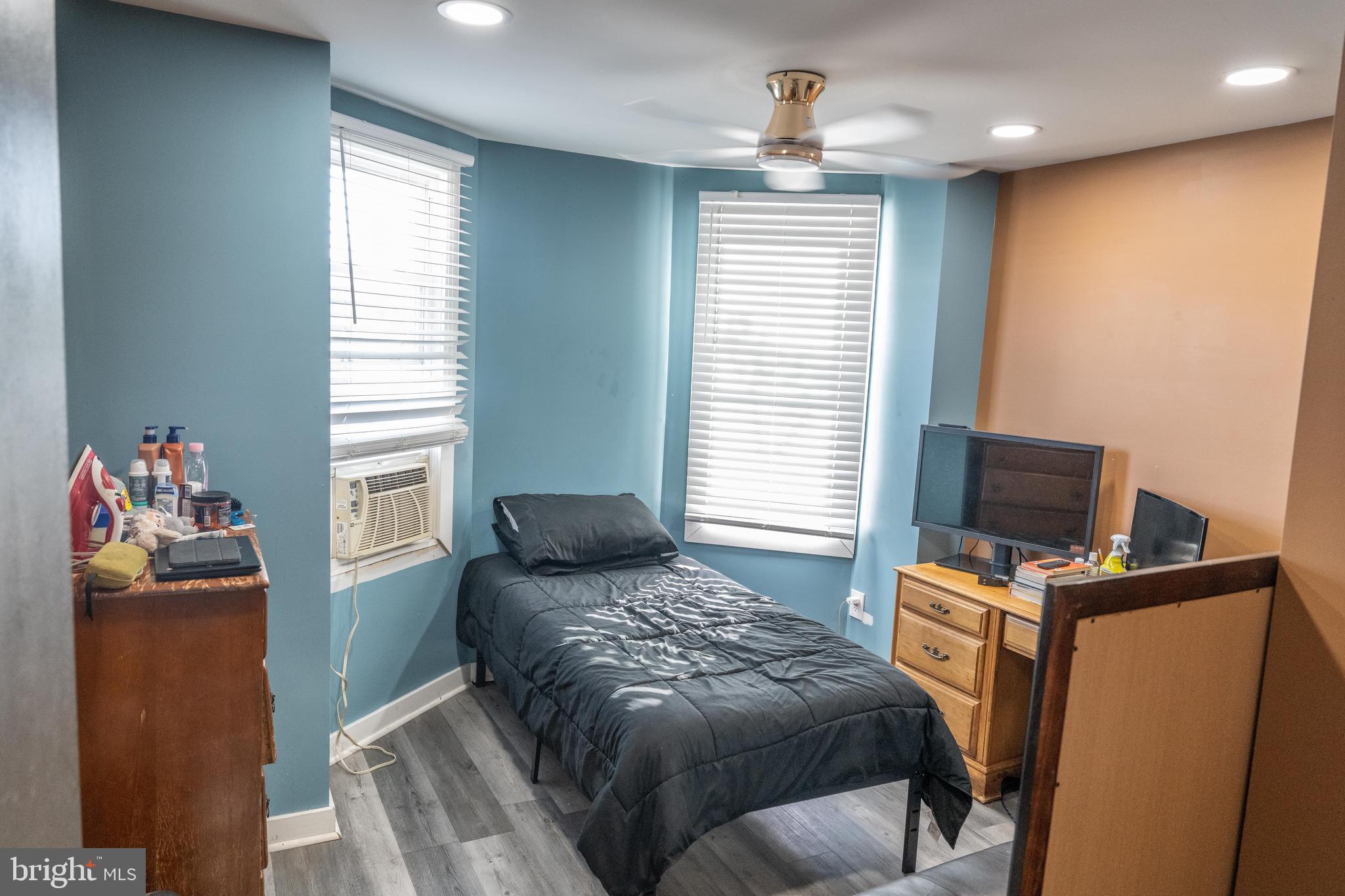 COBBS CREEK - Residential