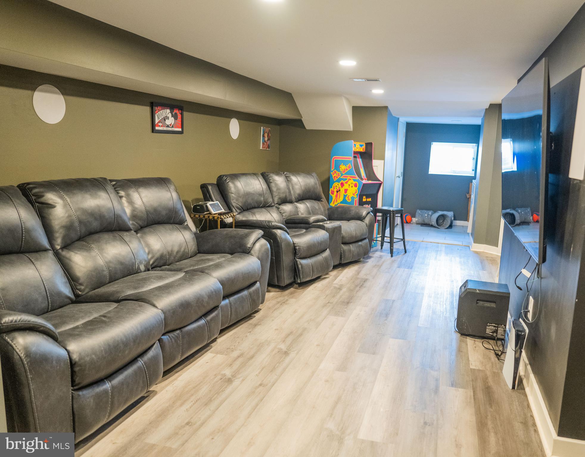 COBBS CREEK - Residential