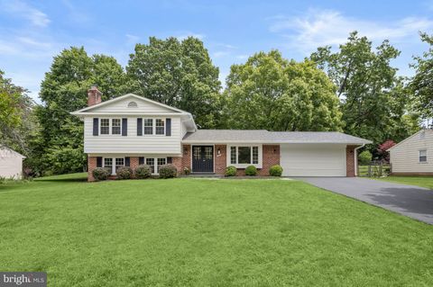 11725 BECKET STREET POTOMAC MD 20854