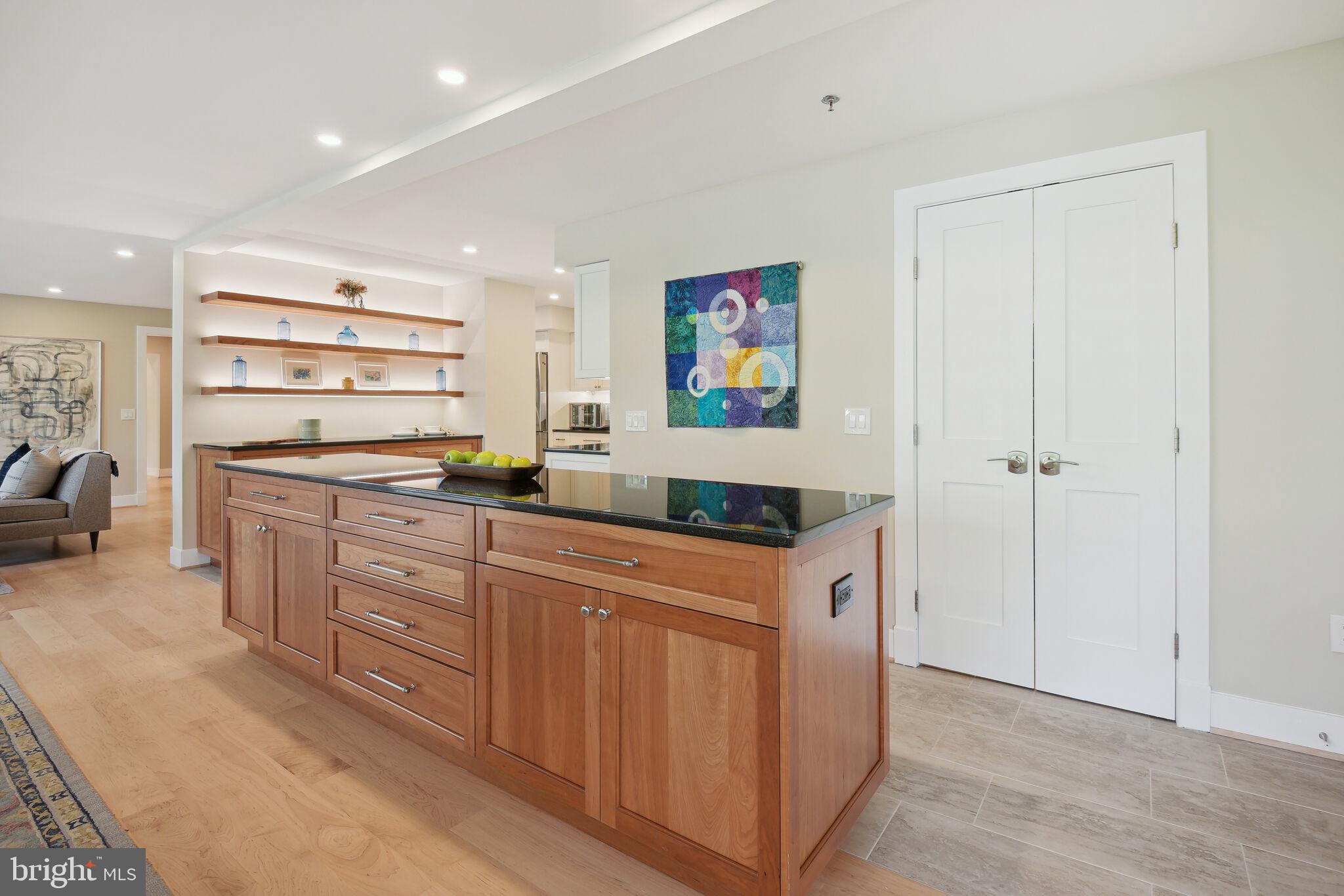 FRIENDSHIP HEIGHTS - Residential