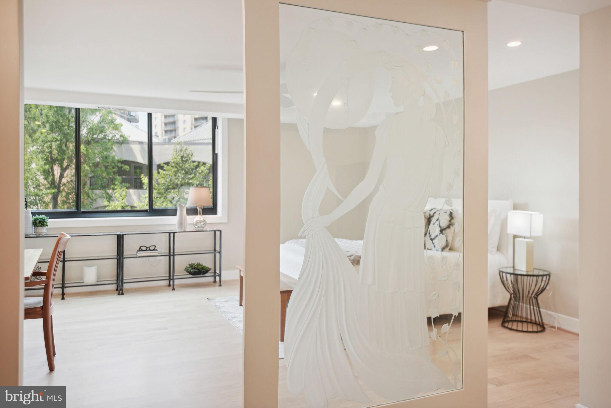 FRIENDSHIP HEIGHTS - Residential