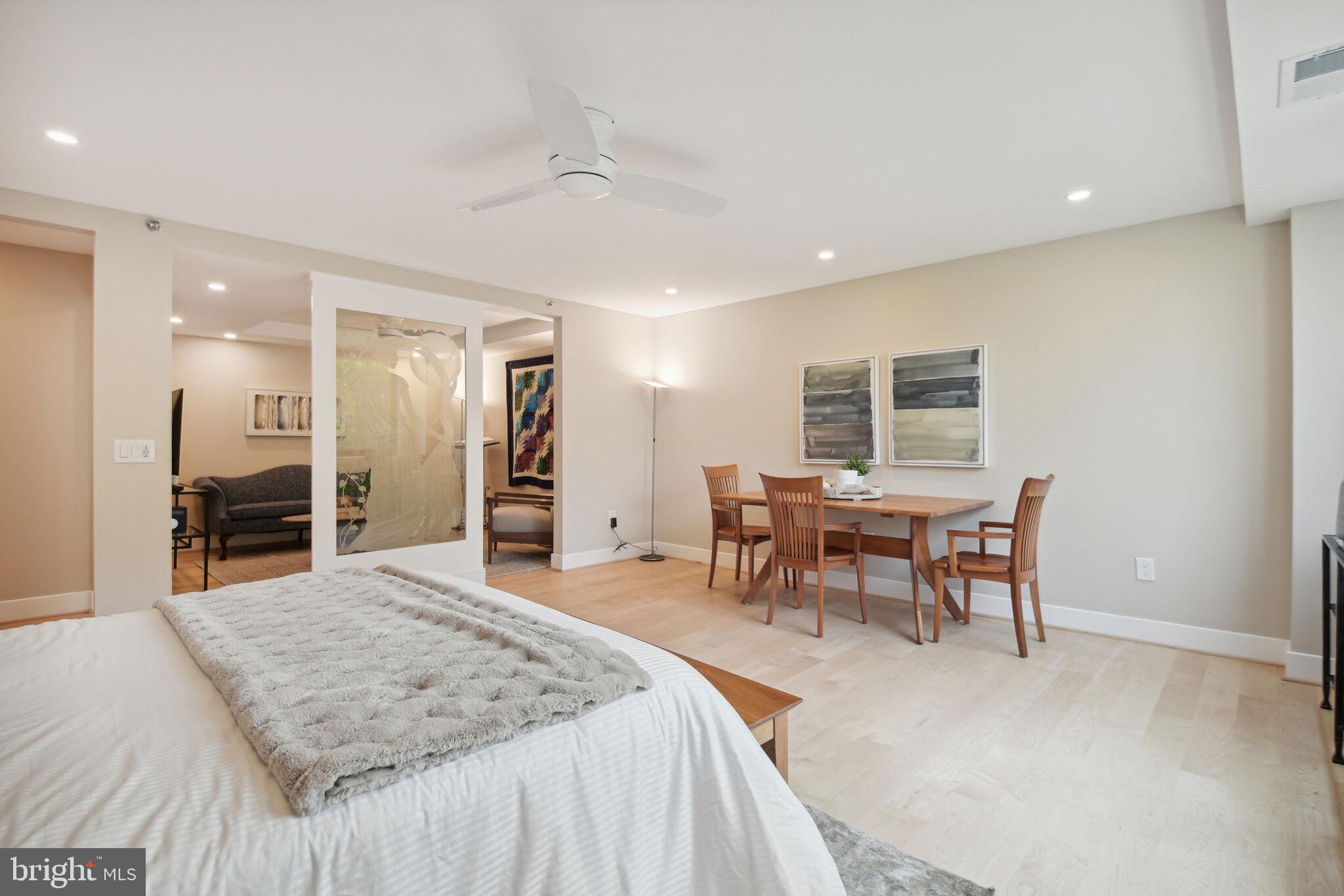 FRIENDSHIP HEIGHTS - Residential